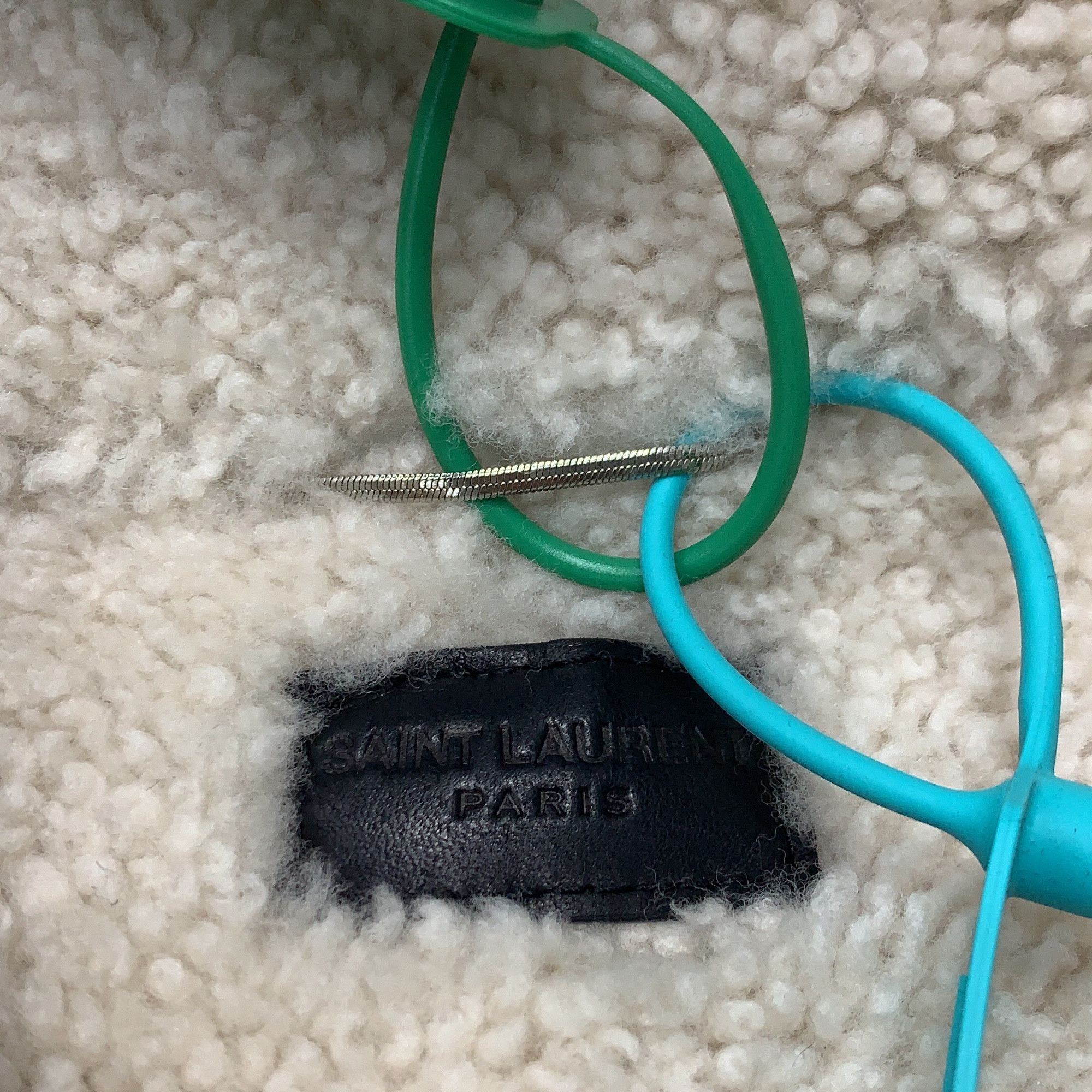 Saint Laurent Paris Saint Laurent Shearling Collar Denim Jacket Size M Size US M / EU 48-50 / 2 - 4 Thumbnail