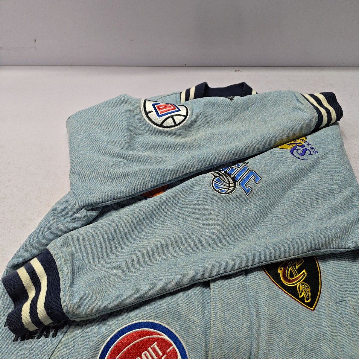 Supreme Supreme x Nike x NBA Denim Jacket Size M Size US M / EU 48-50 / 2 - 10 Thumbnail