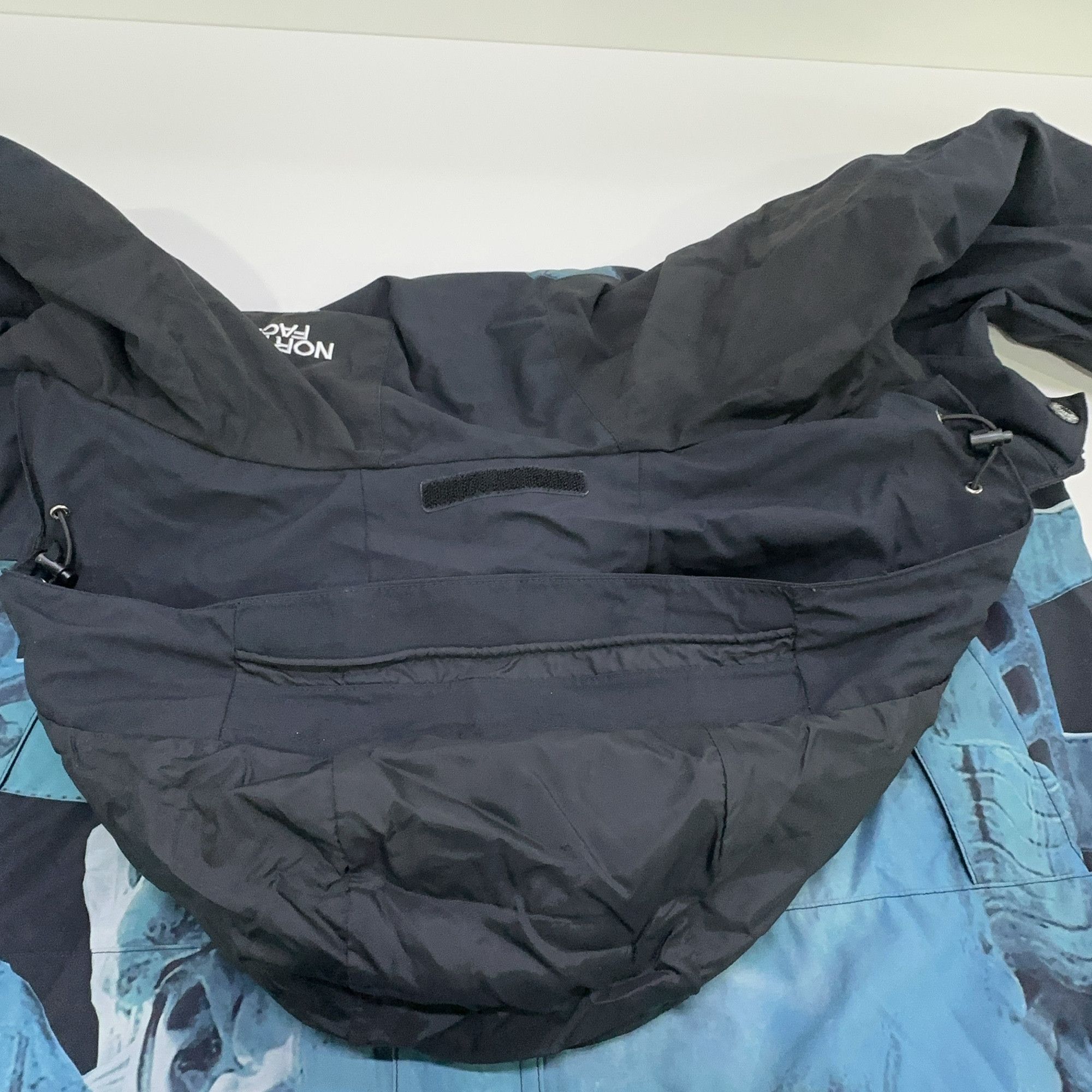 Supreme Supreme x The North Face Statue of Liberty Mountain Jacket M Size US M / EU 48-50 / 2 - 8 Thumbnail