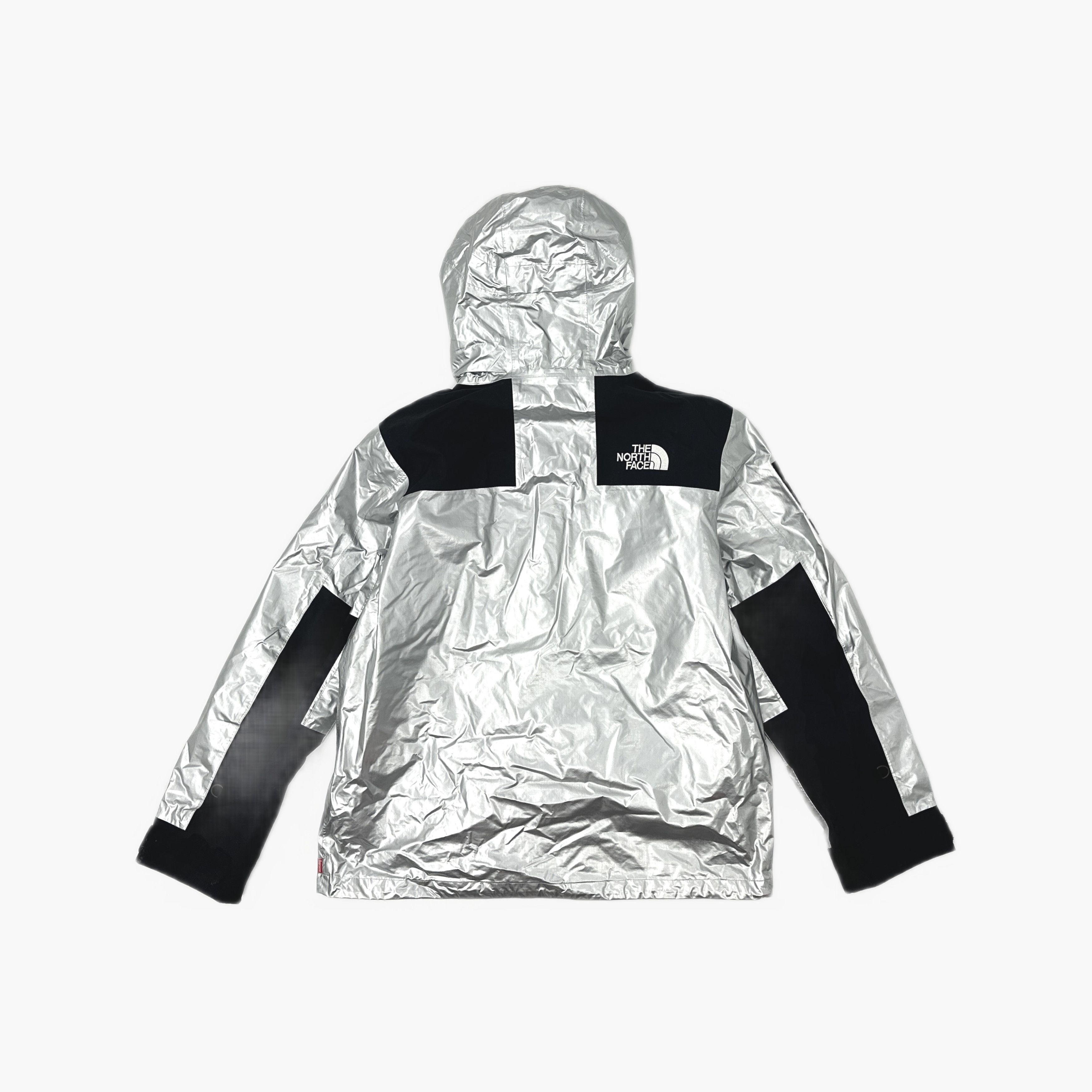 Supreme Supreme x The North Face Metallic Parka Size L Size US L / EU 52-54 / 3 - 2 Thumbnail