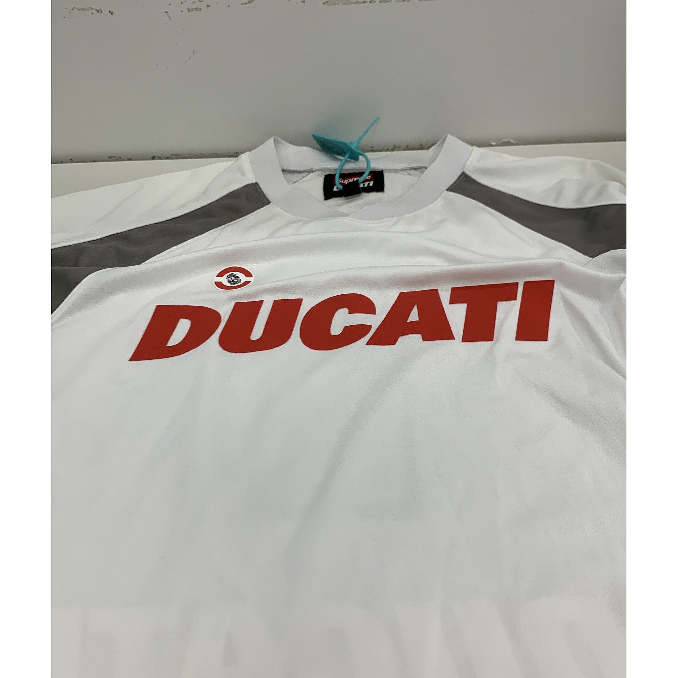 Supreme Supreme x Ducati Logo Soccer Jersey L Size US L / EU 52-54 / 3 - 4 Thumbnail