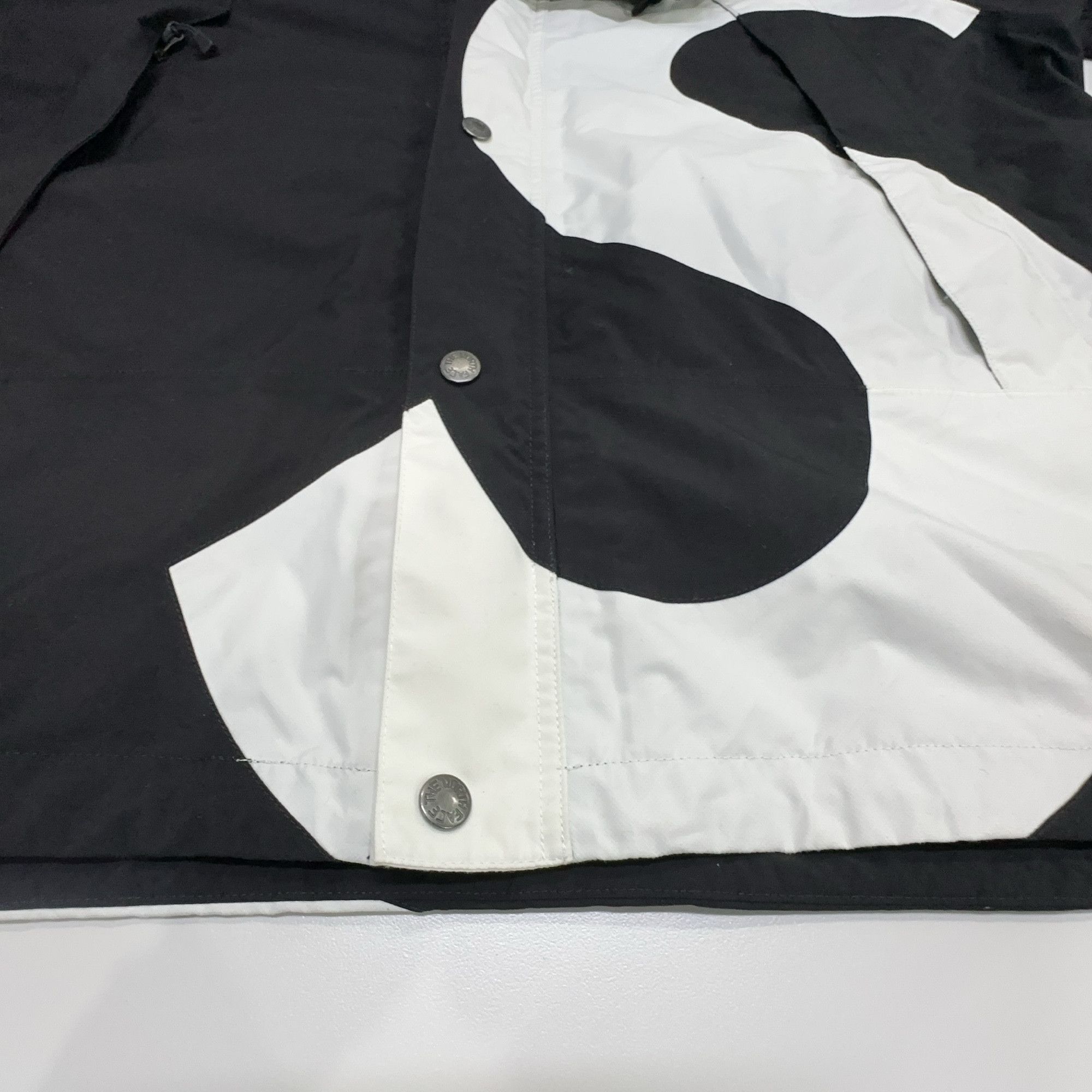 Supreme Supreme x The North Face S Logo Mountain Jacket Size L Size US L / EU 52-54 / 3 - 5 Thumbnail