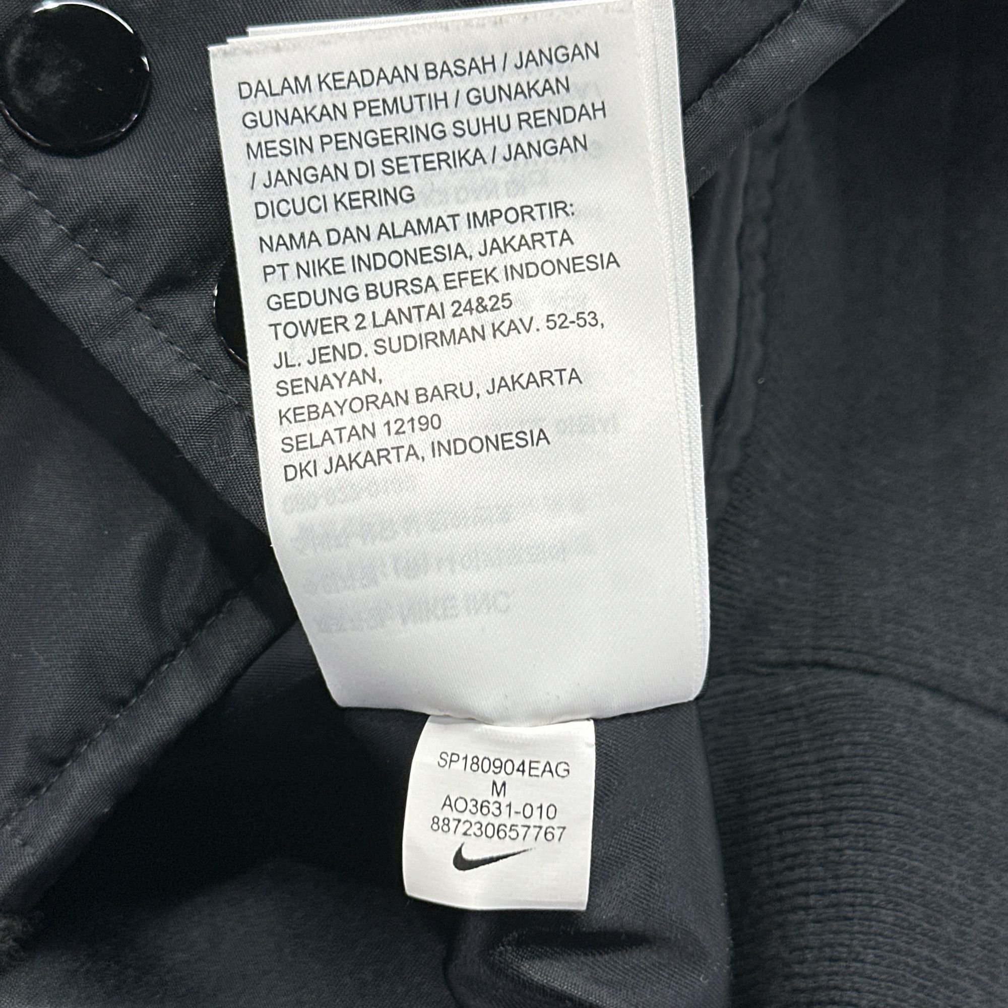 Supreme Supreme x Nike NBA Teams Warm-Up Jacket Black Size M Size US M / EU 48-50 / 2 - 4 Thumbnail