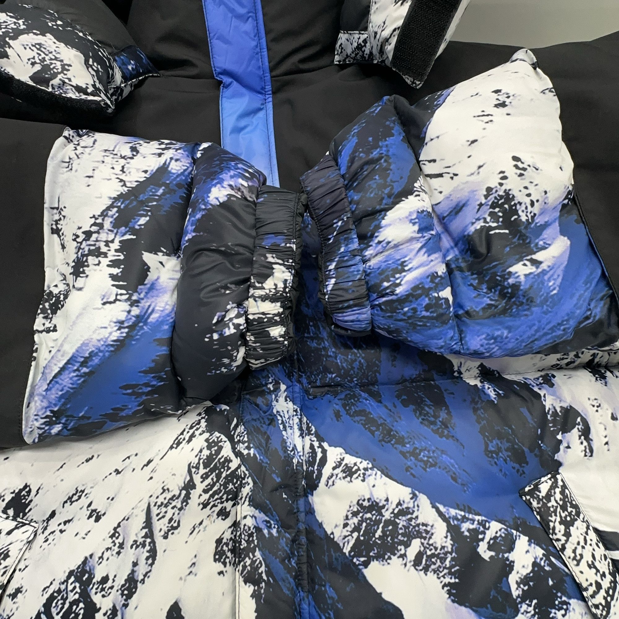 Supreme Supreme x The North Face Mountain Baltoro Jacket Size L Size US L / EU 52-54 / 3 - 11 Thumbnail