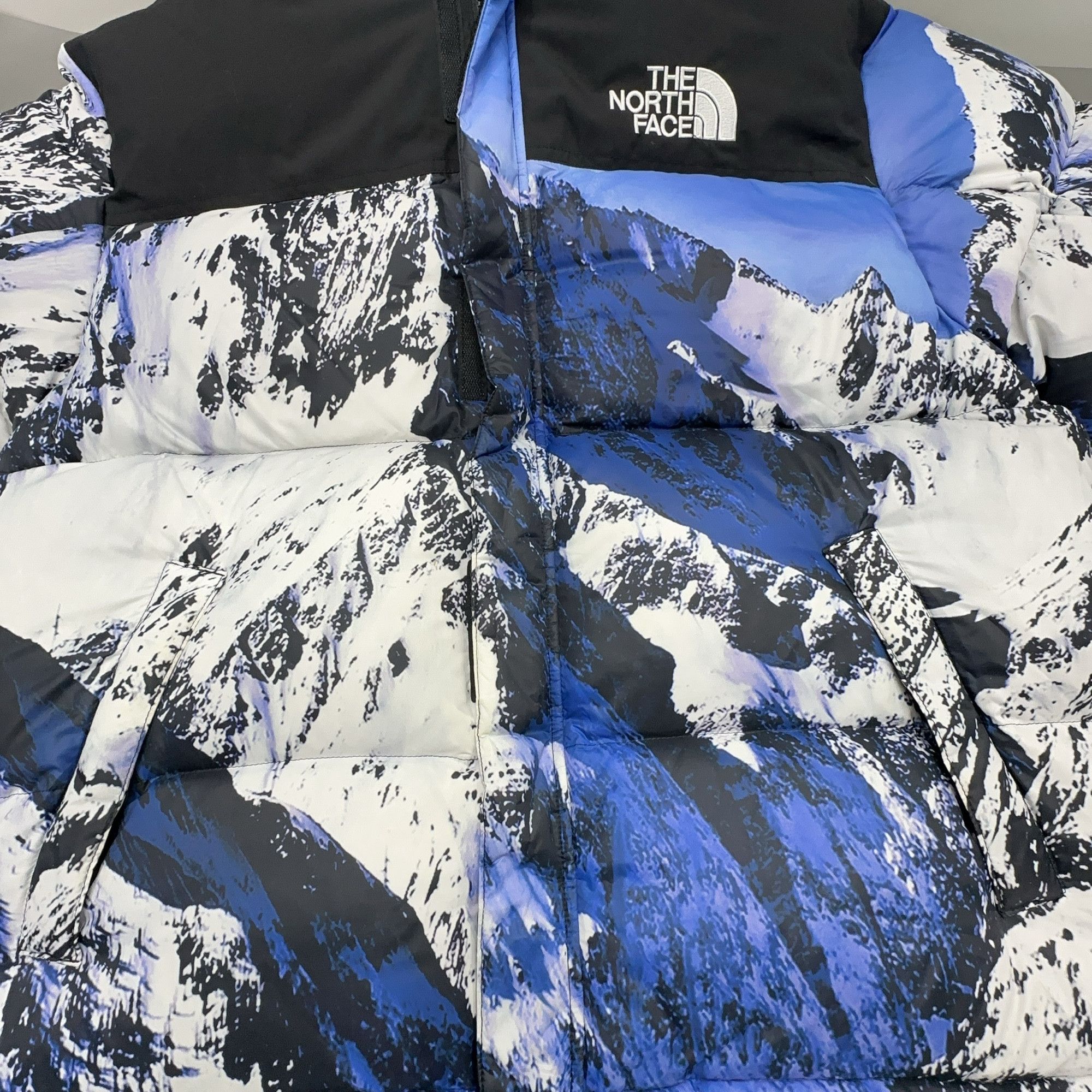 Supreme Supreme x The North Face Mountain Baltoro Jacket Size L Size US L / EU 52-54 / 3 - 8 Thumbnail