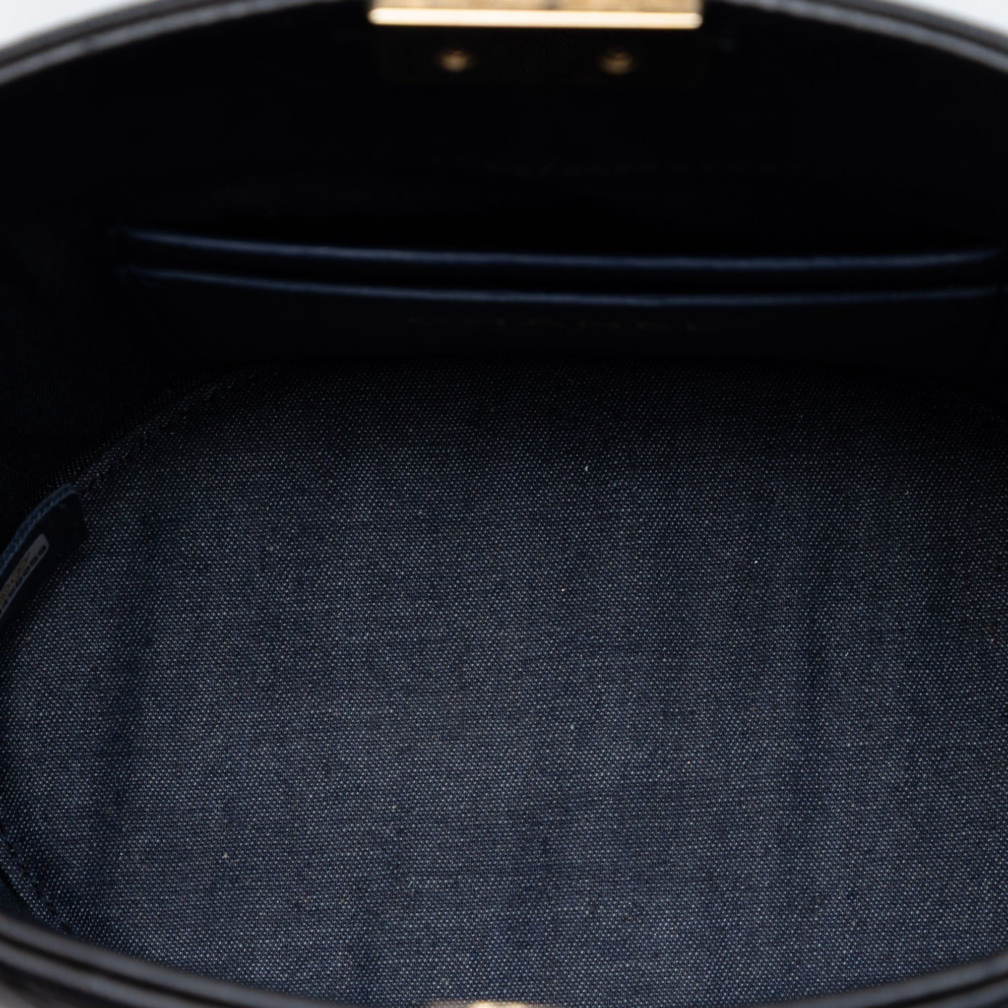 Chanel CC Lambskin Elegant Chain Vanity Case Size ONE SIZE - 4 Thumbnail