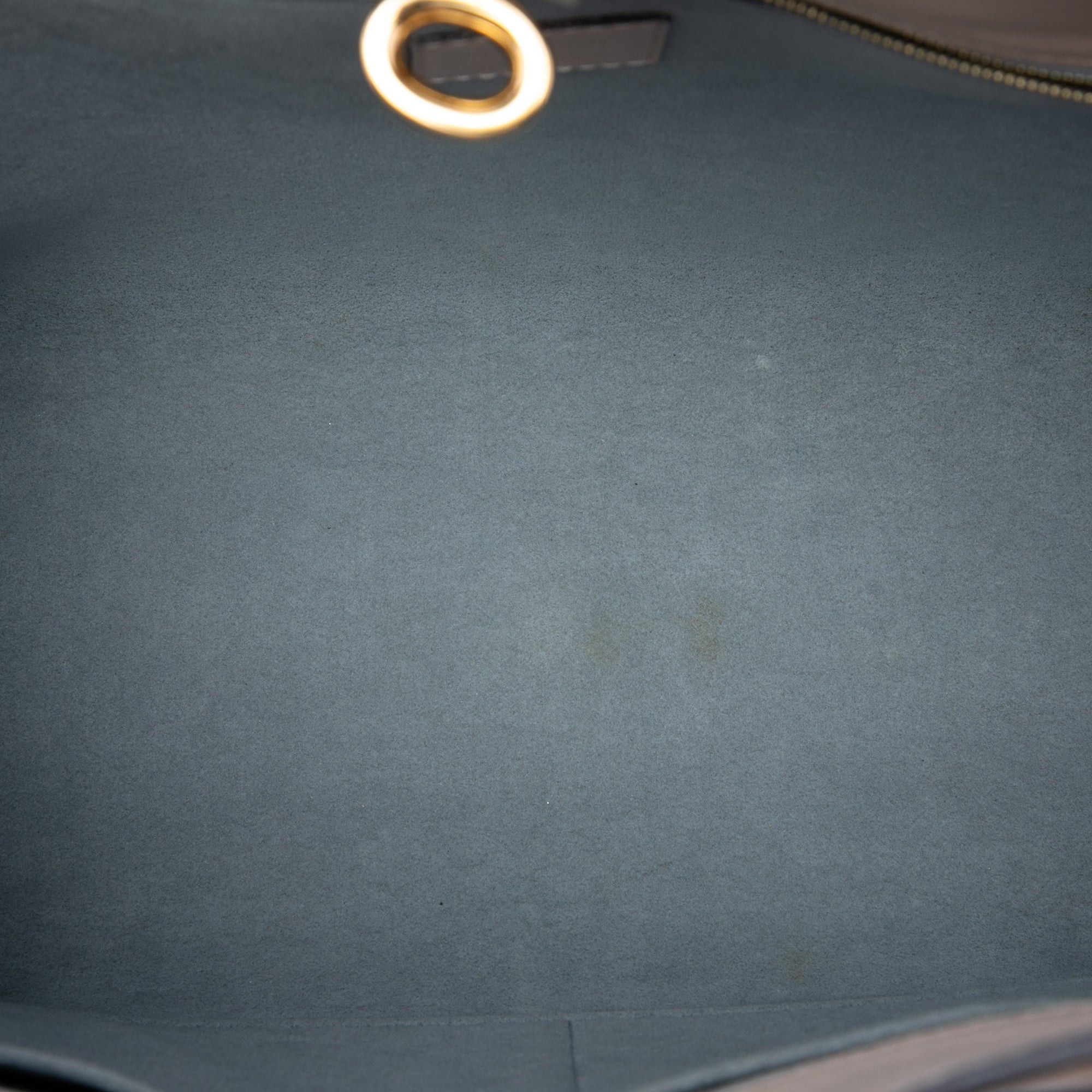 Louis Vuitton Monogram On My Side MM Size ONE SIZE - 4 Thumbnail