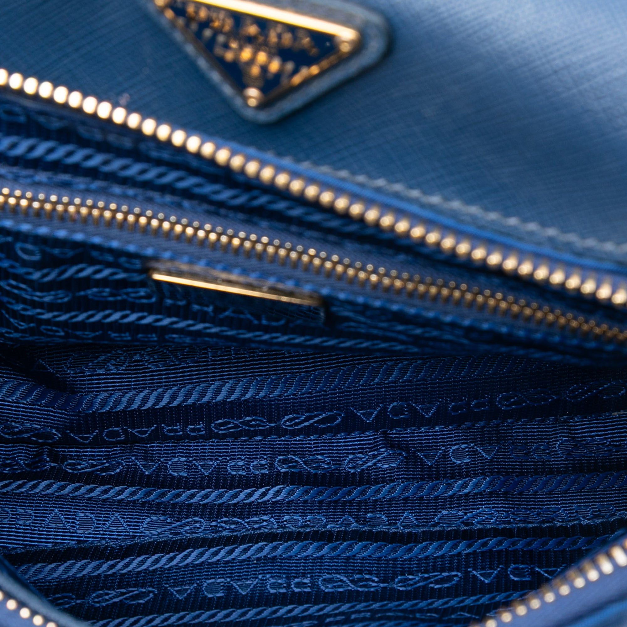 Prada Saffiano Trimmed Tessuto Chain Crossbody Size ONE SIZE - 4 Thumbnail