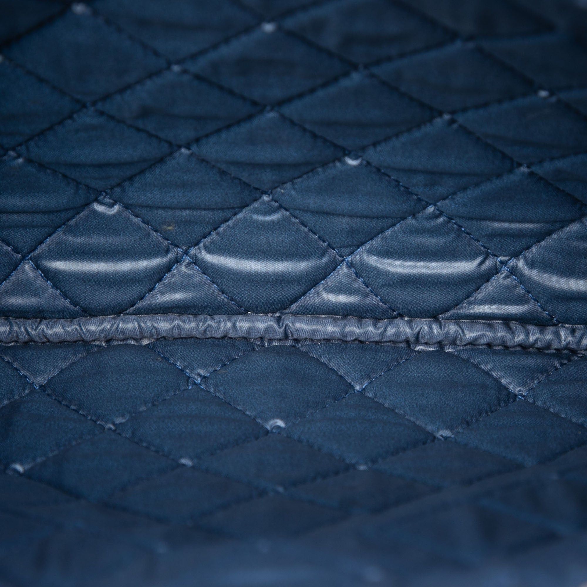 Chanel Medium Quilted Caviar Boy O Case Clutch Size ONE SIZE - 4 Thumbnail