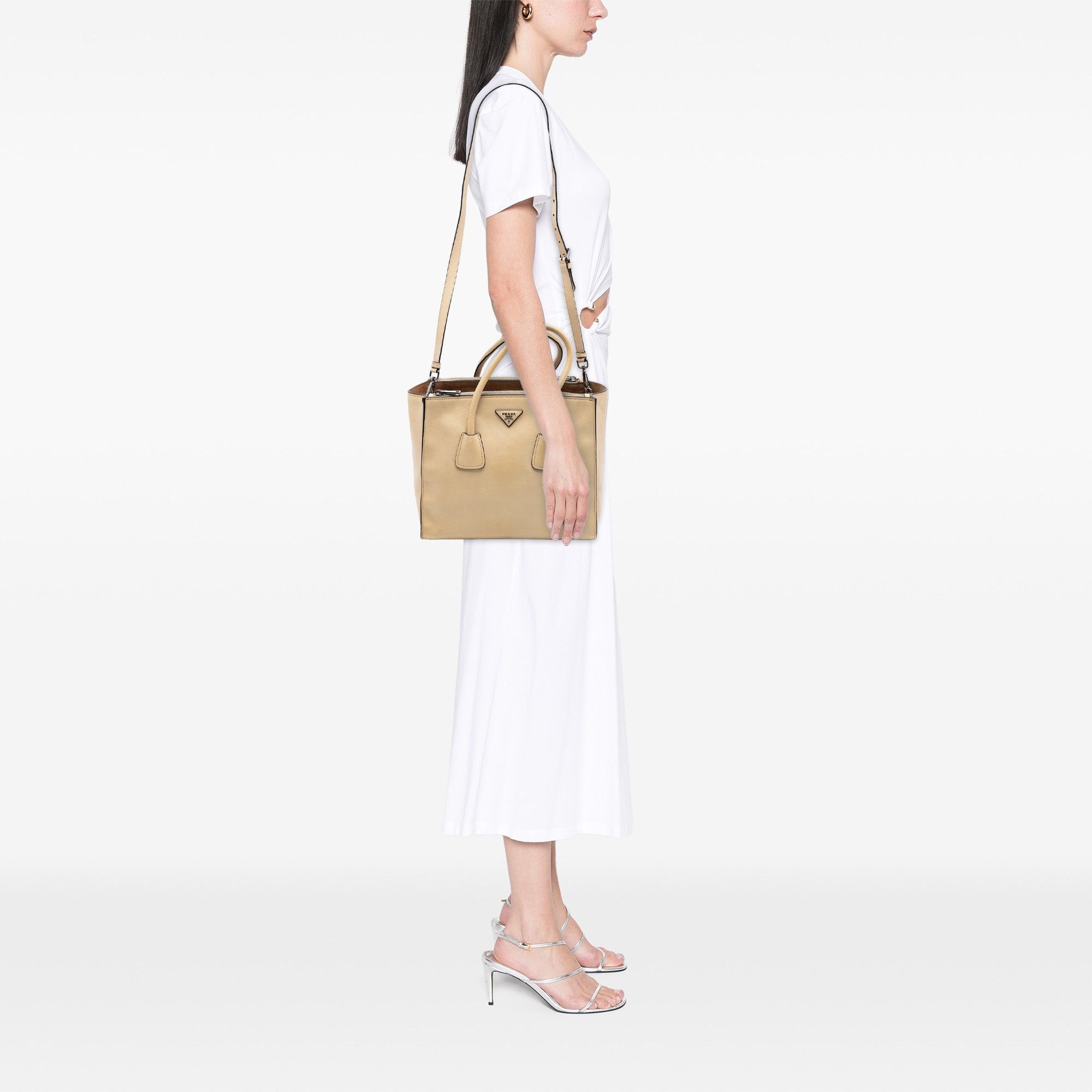 Prada Glace Calf Twin Pocket Double Handle Satchel Size ONE SIZE - 6 Thumbnail