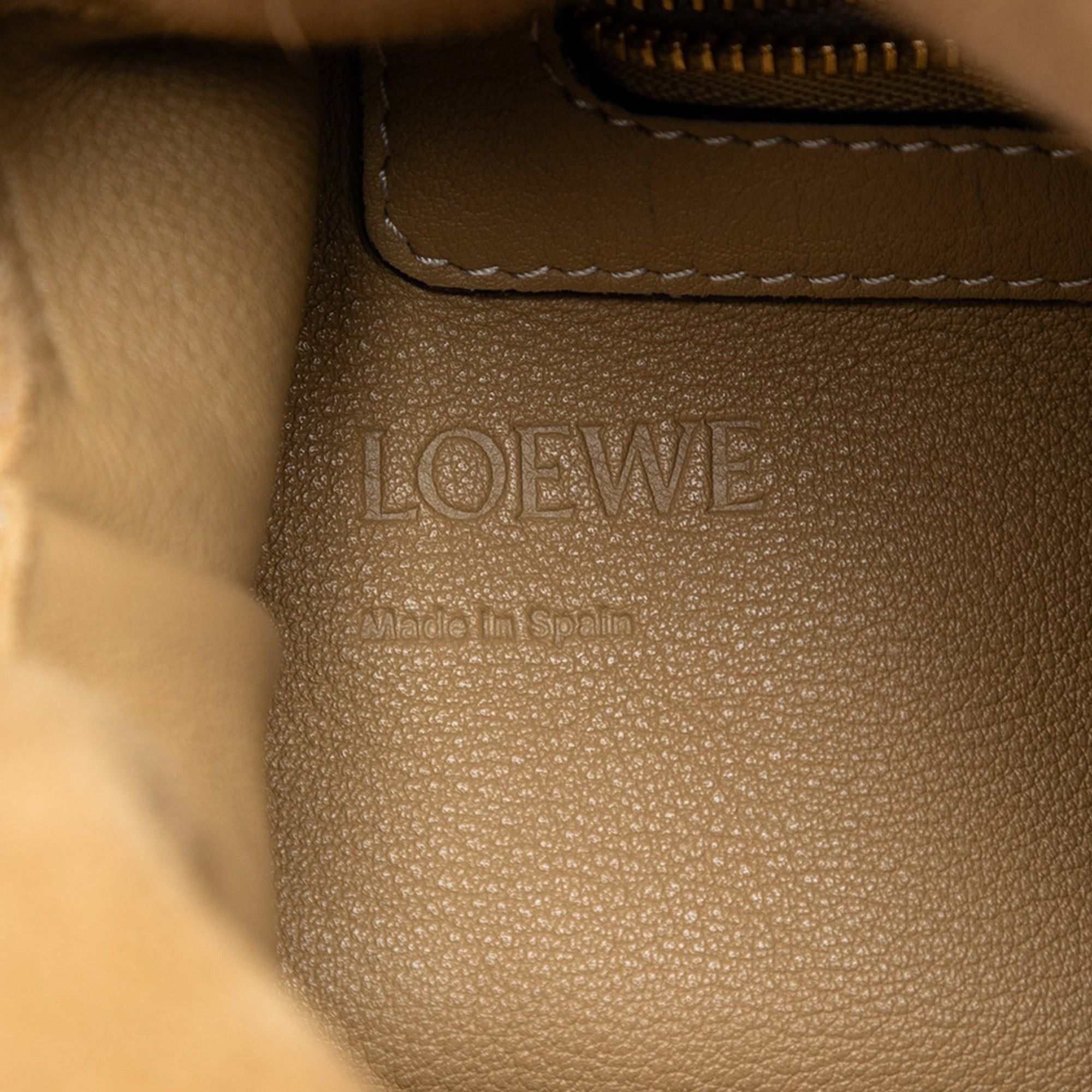 Loewe Suede Flamenco Knot Crossbody Size ONE SIZE - 5 Thumbnail