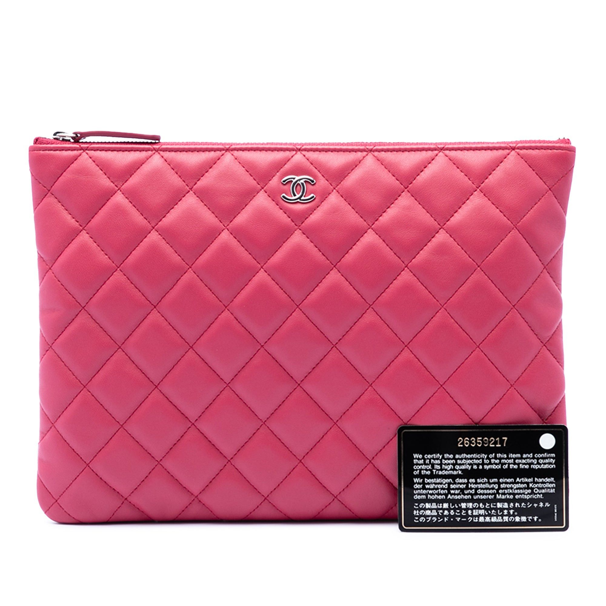 Chanel Medium Quilted Lambskin O Case Clutch Size ONE SIZE - 7 Thumbnail