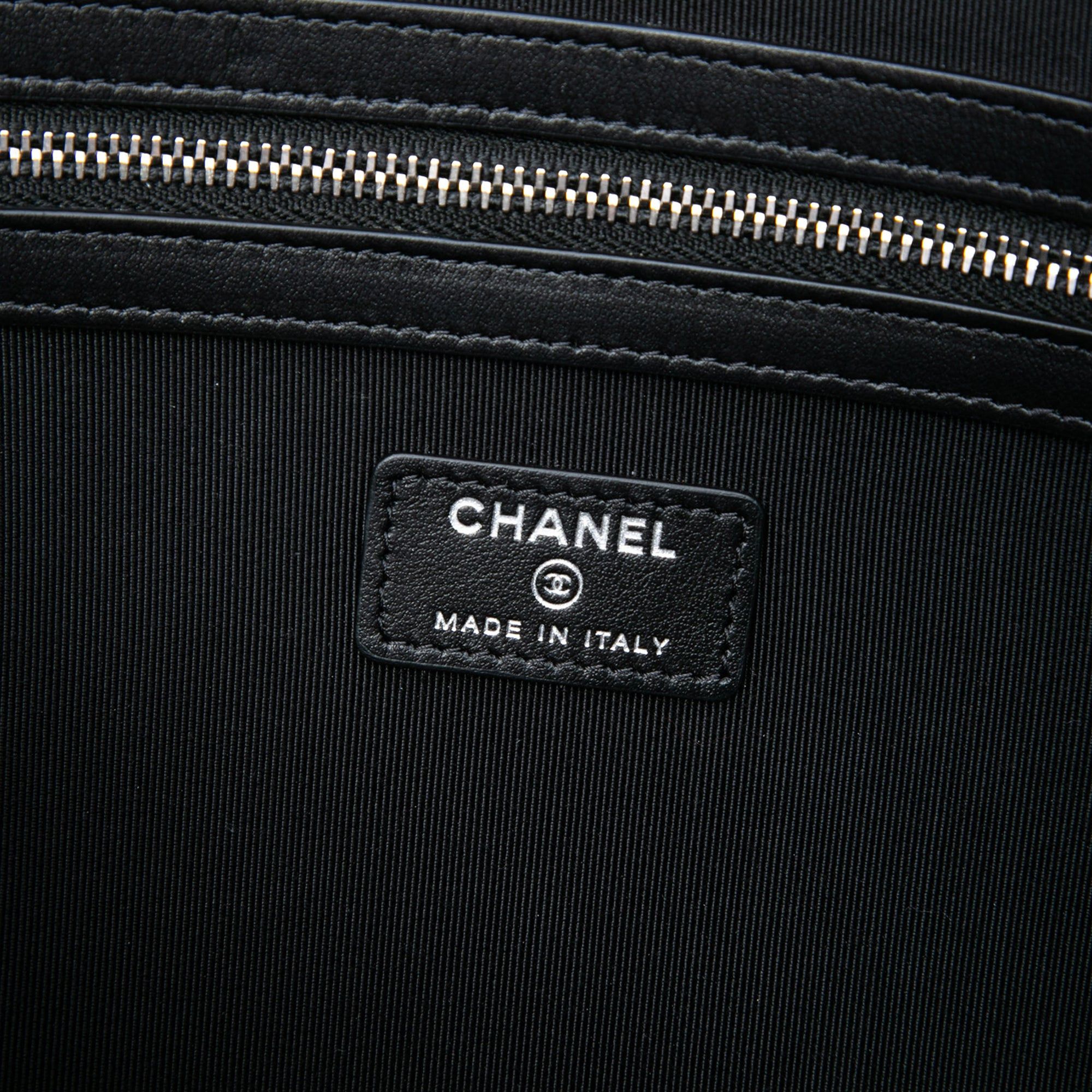 Chanel Large Wool Felt Deauville O Case Clutch Size ONE SIZE - 5 Thumbnail