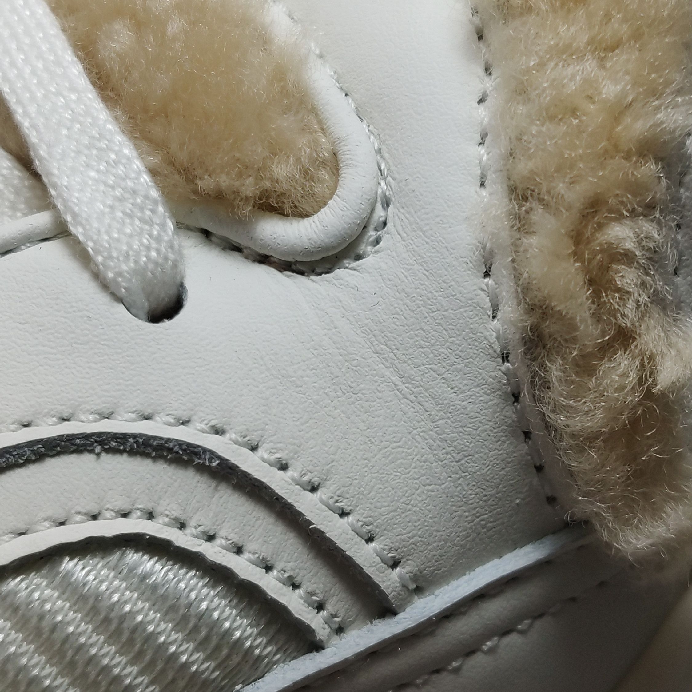 Gucci Gucci Men 8.5 Lowtop Sneakers Size US 8.5 / EU 41-42 - 8 Thumbnail
