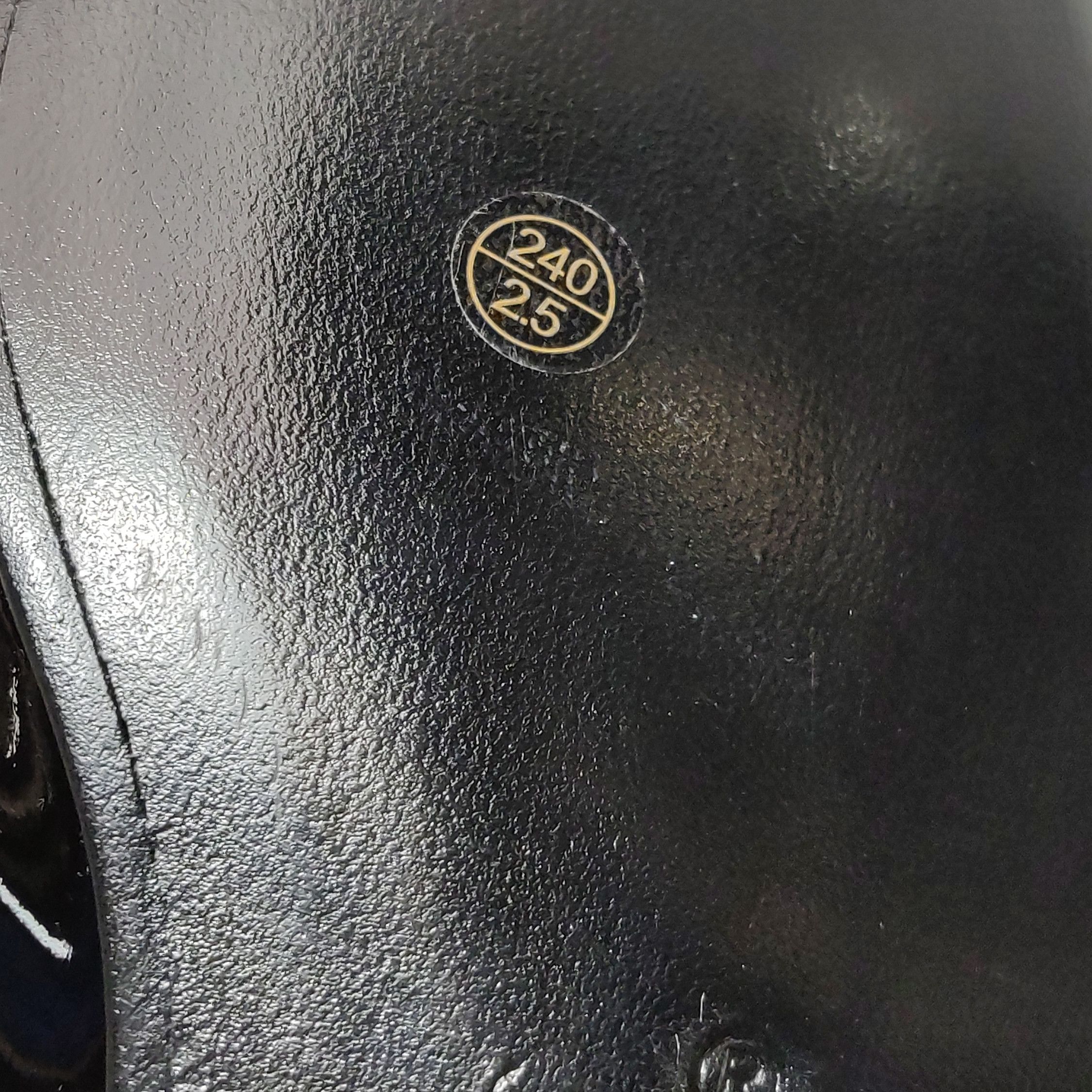 Gucci Gucci Men 6 Leather Size US 6 / EU 39 - 9 Thumbnail