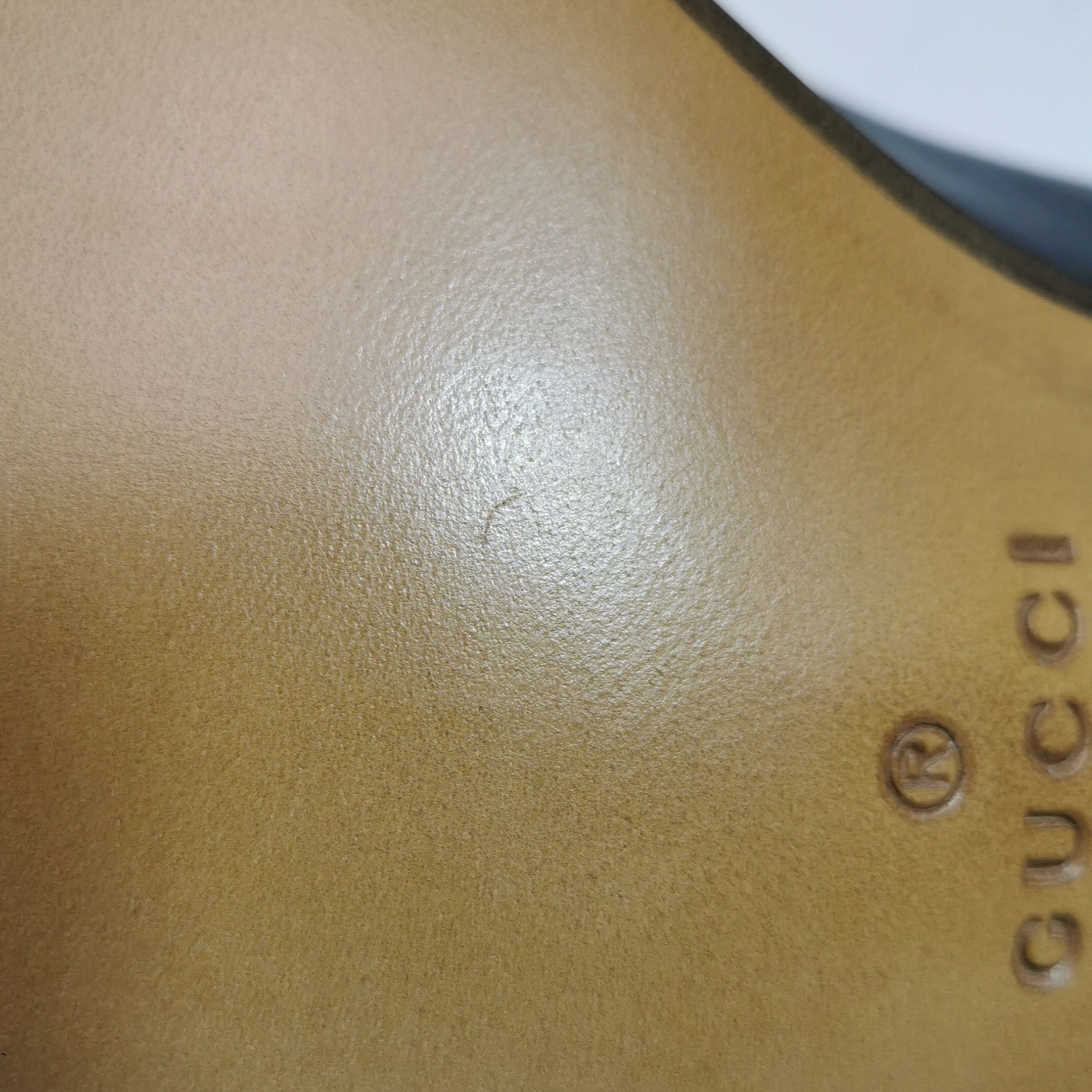 Gucci Gucci Men 5.5 Leather Size US 5.5 / EU 38 - 9 Thumbnail