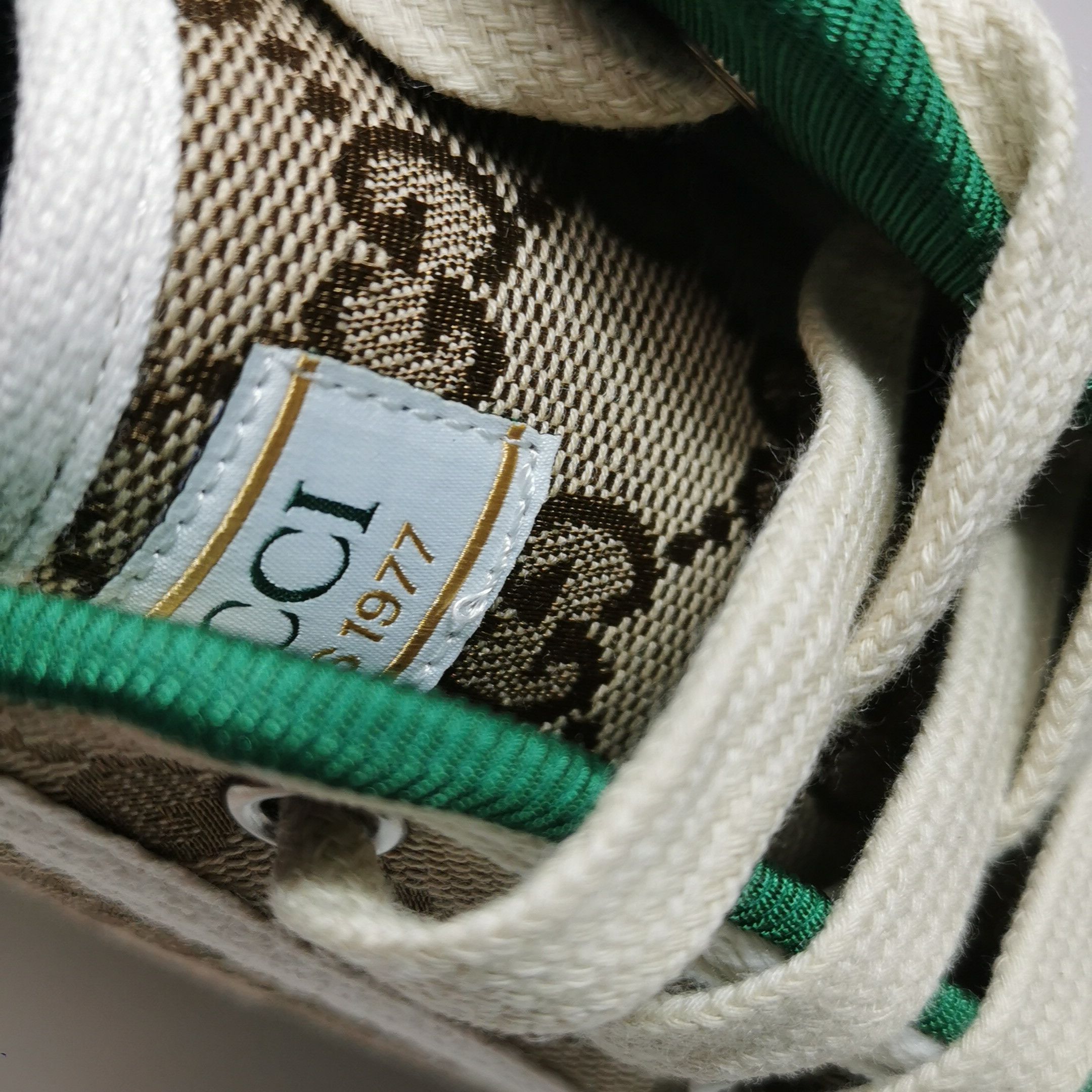 Gucci Gucci Men 13 Lowtop Sneakers Size US 13 / EU 46 - 11 Thumbnail