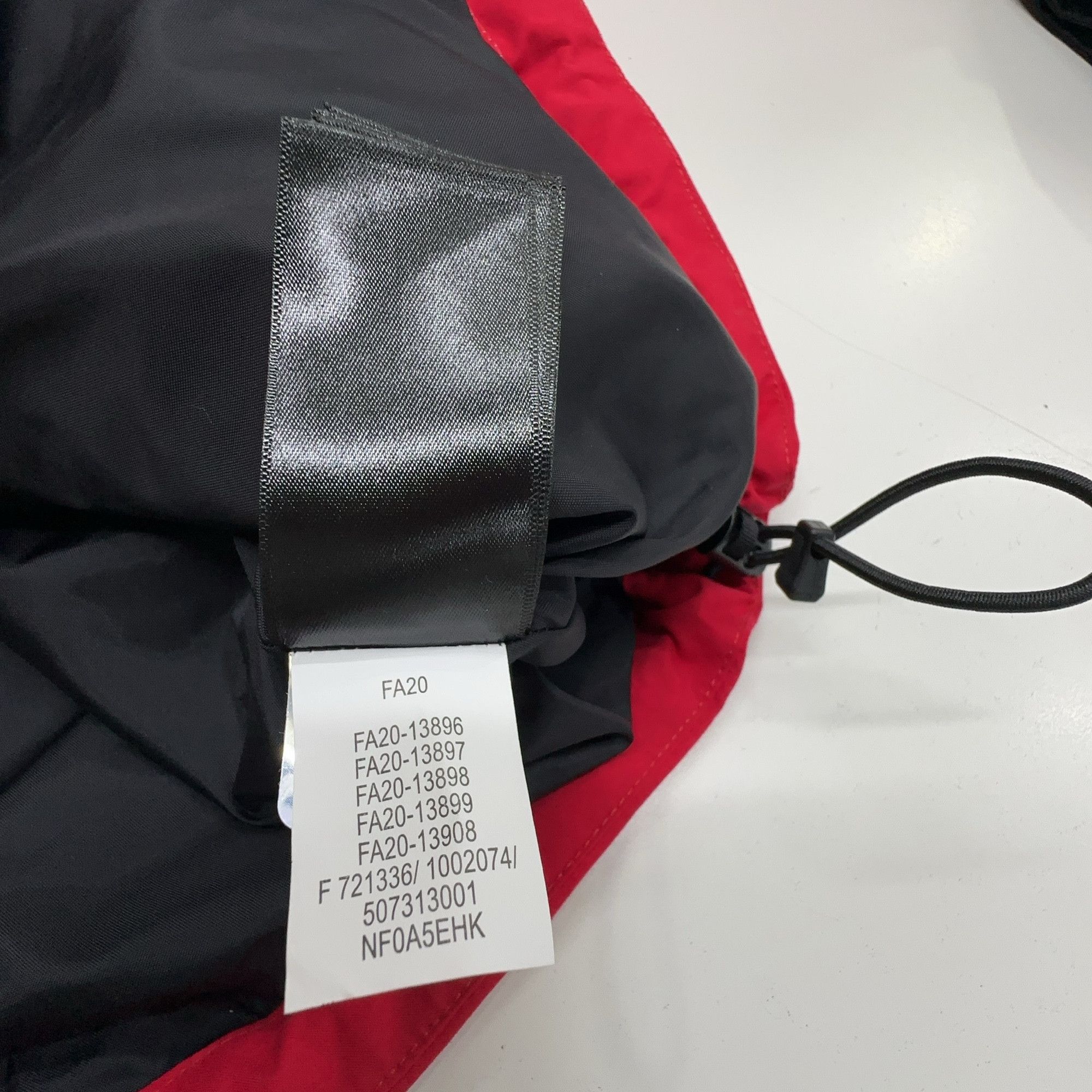 Supreme Supreme x The North Face S Logo Mountain Jacket Size S Size US S / EU 44-46 / 1 - 4 Thumbnail