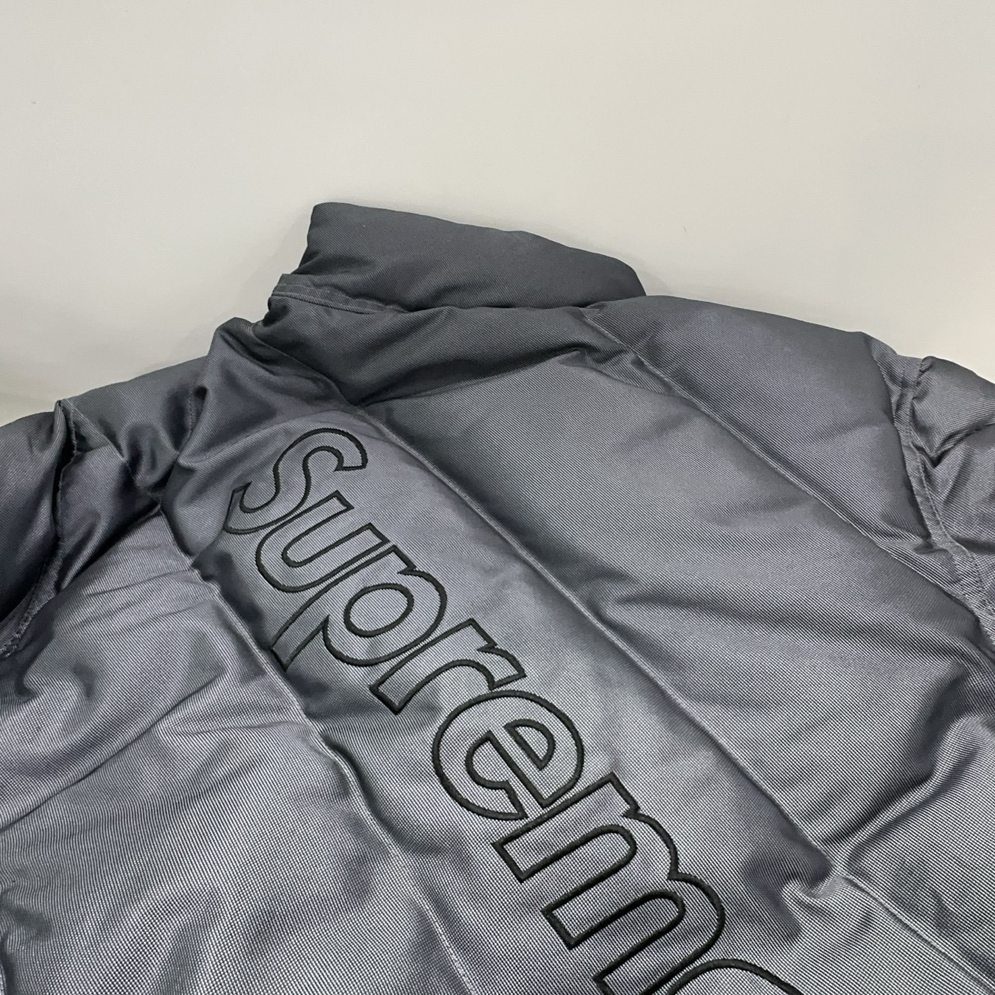 Supreme Supreme Iridescent Puffy Jacket Size XL Size US XL / EU 56 / 4 - 11 Thumbnail