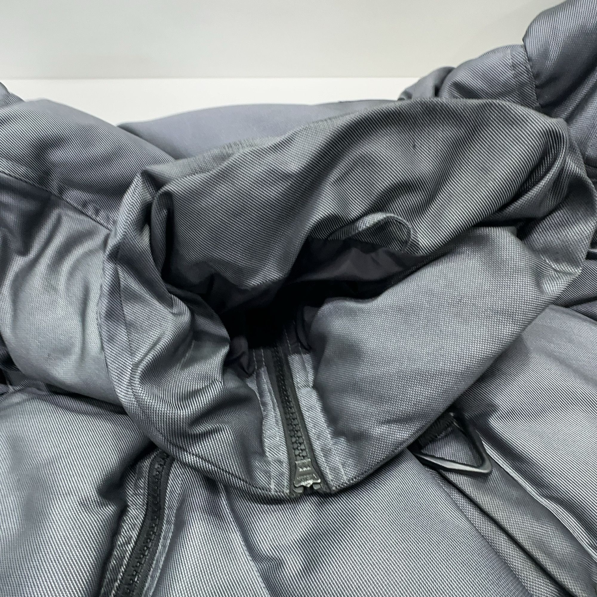 Supreme Supreme Iridescent Puffy Jacket Size XL Size US XL / EU 56 / 4 - 5 Thumbnail