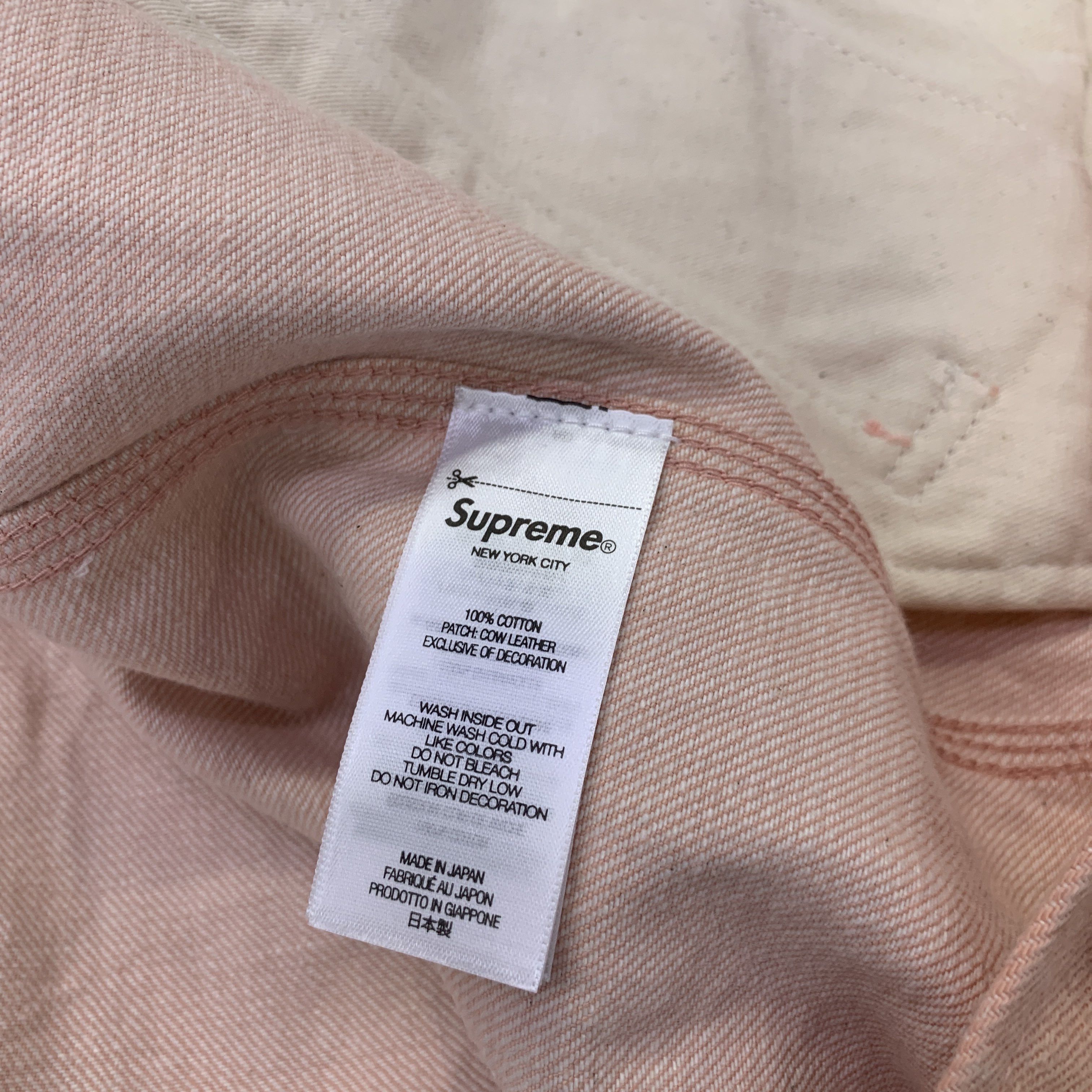 Supreme Supreme Distressed Selvedge Denim Trucker Jacket Size M Size US M / EU 48-50 / 2 - 3 Thumbnail