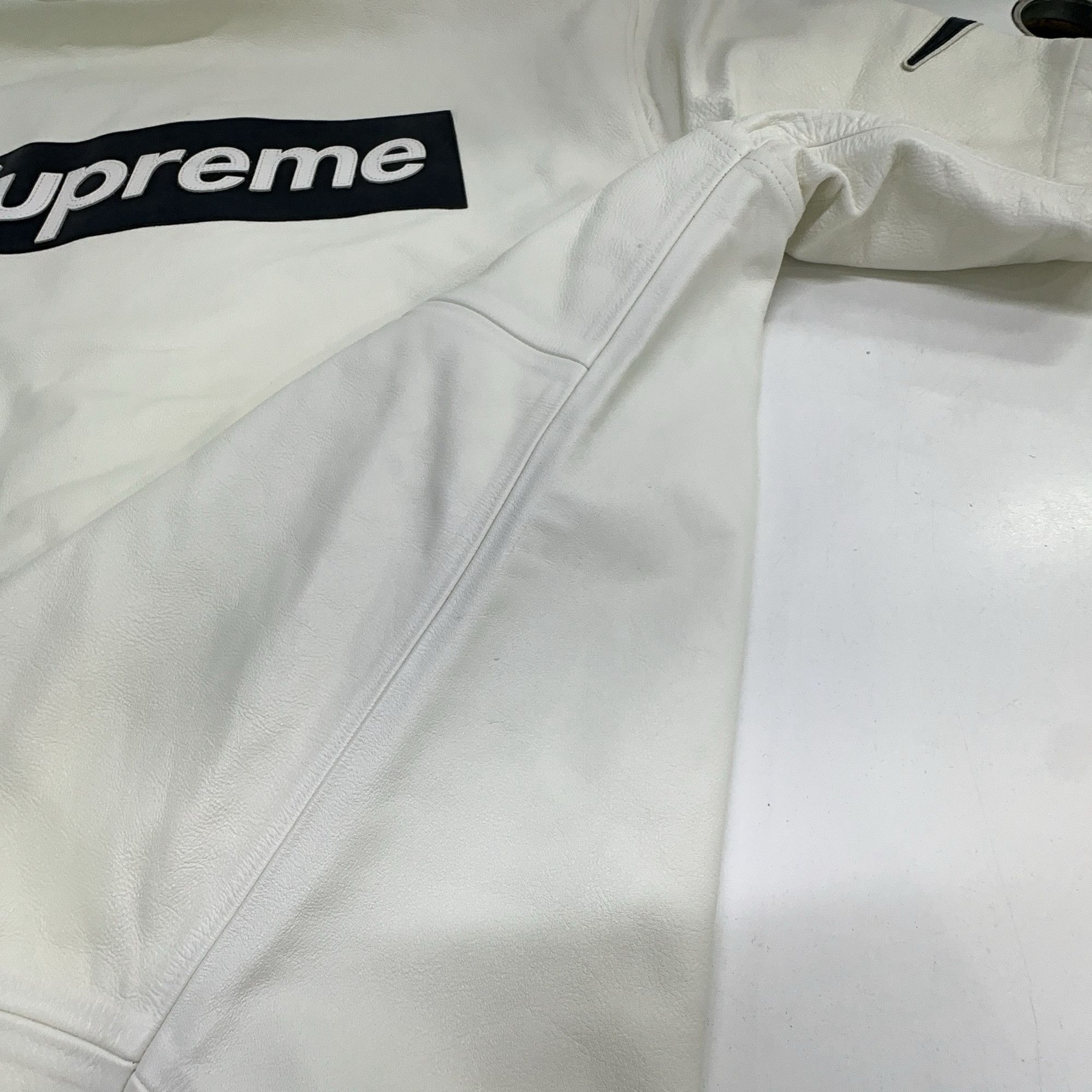 Supreme Supreme x Nike Leather Baseball Jersey Size M Size US M / EU 48-50 / 2 - 16 Thumbnail