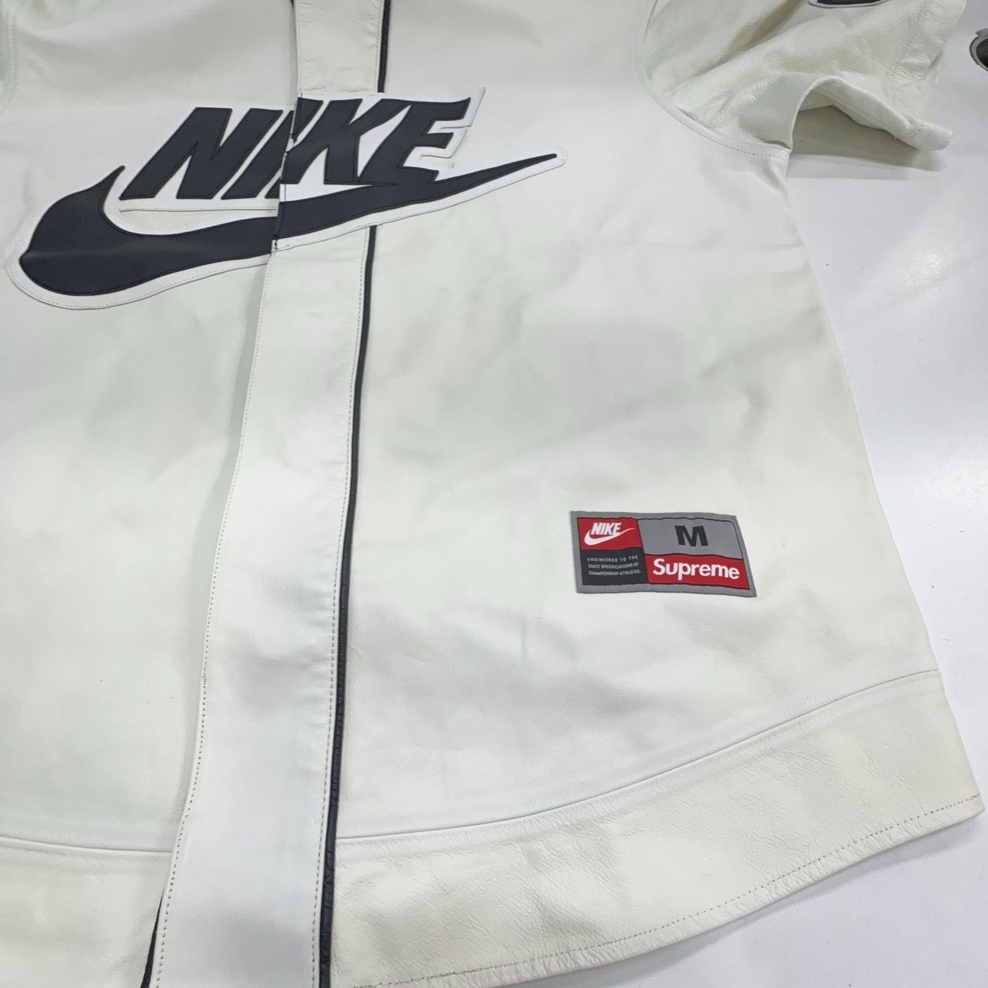 Supreme Supreme x Nike Leather Baseball Jersey Size M Size US M / EU 48-50 / 2 - 11 Thumbnail