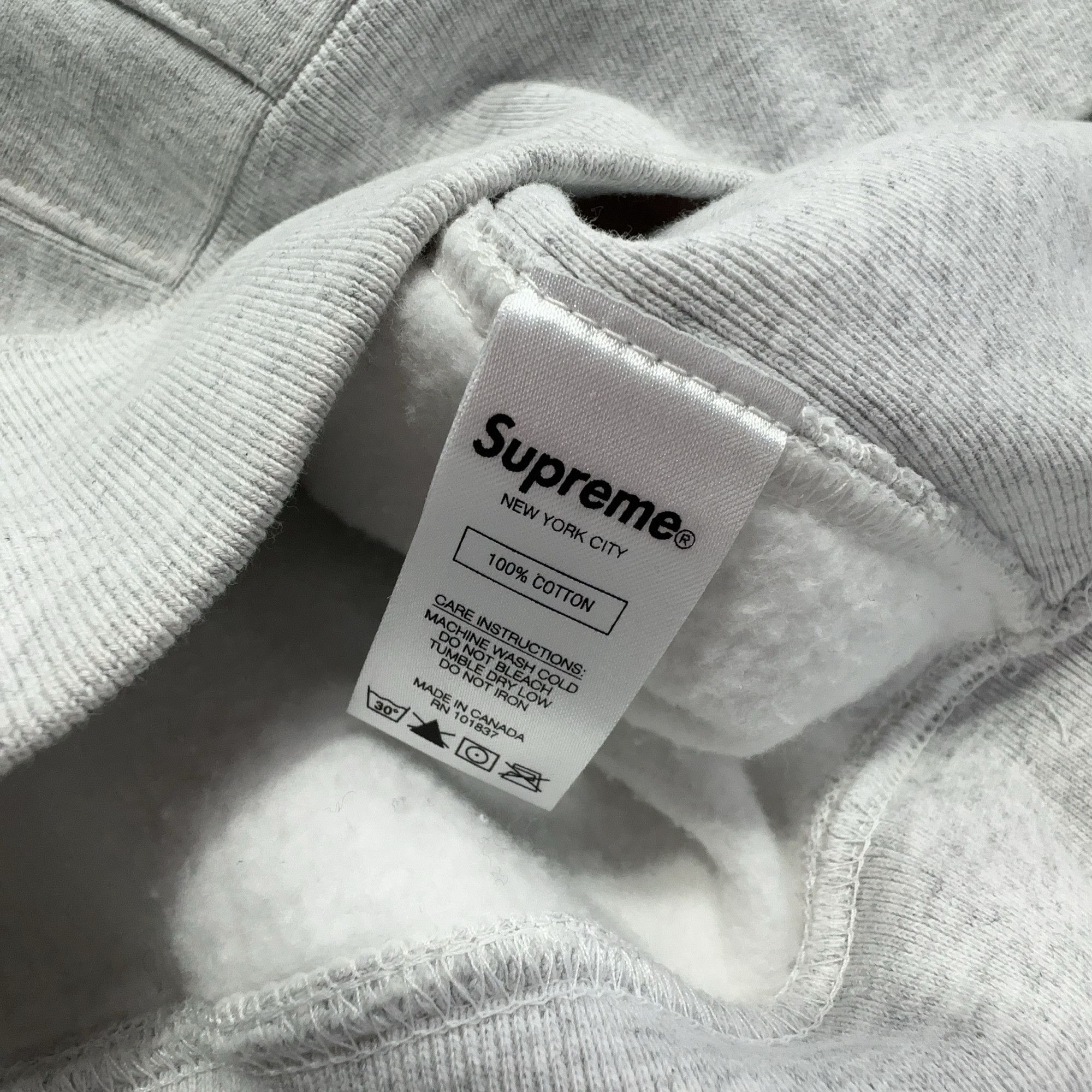 Supreme Supreme Split Old English Hooded Sweatshirt Size M Size US M / EU 48-50 / 2 - 5 Thumbnail