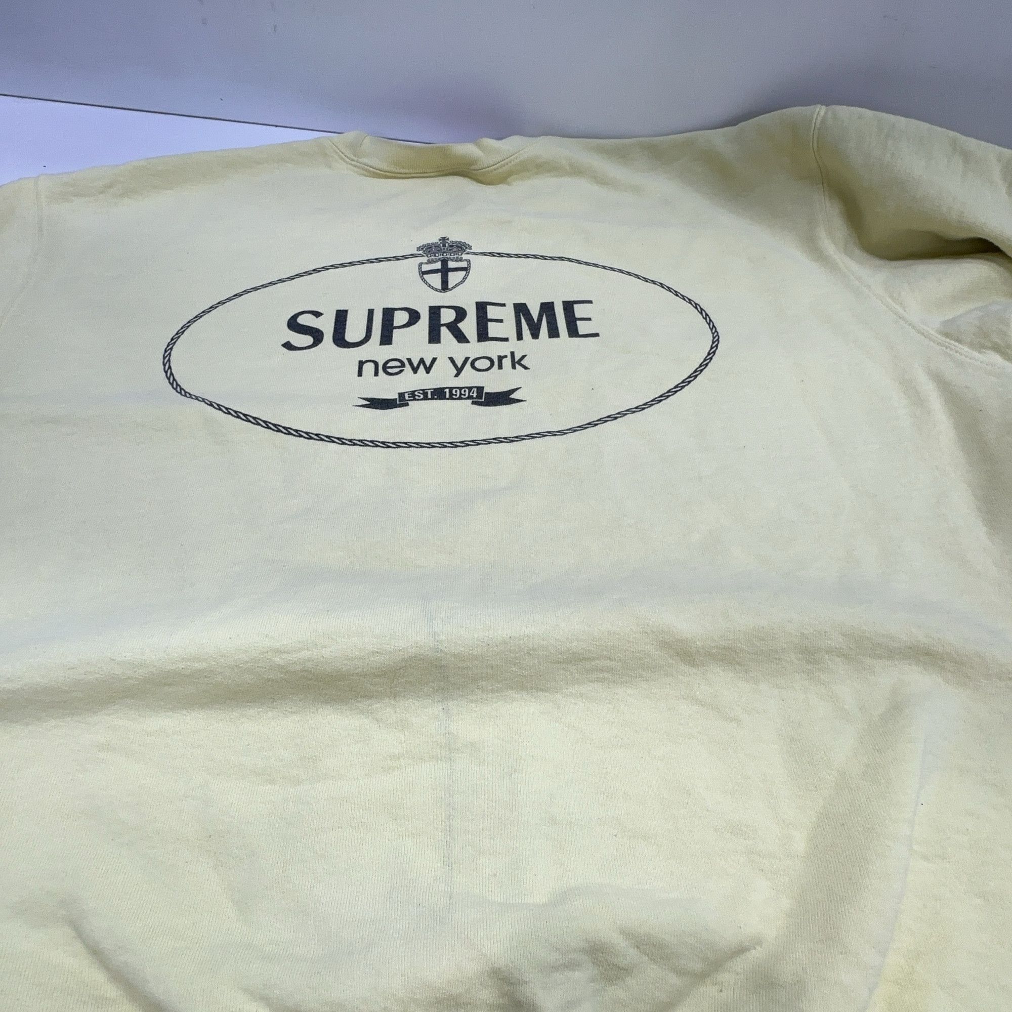Supreme Supreme Logo Sweatshirt Size L Size US L / EU 52-54 / 3 - 14 Thumbnail
