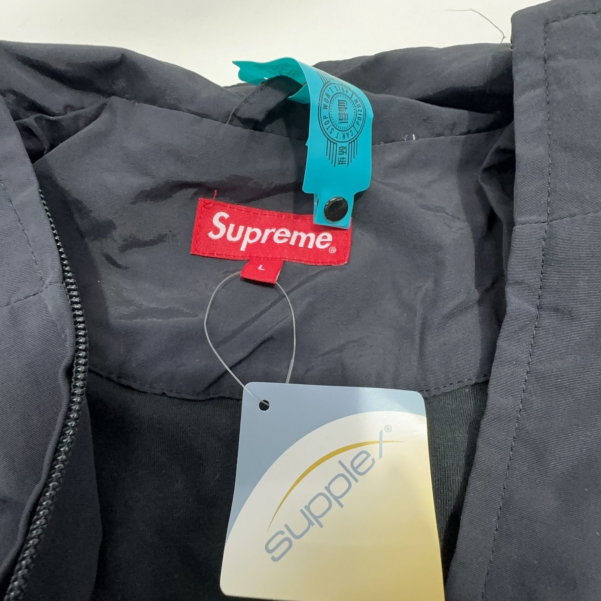 Supreme Supreme Colorblock Nylon Jacket Size L Size US L / EU 52-54 / 3 - 3 Thumbnail