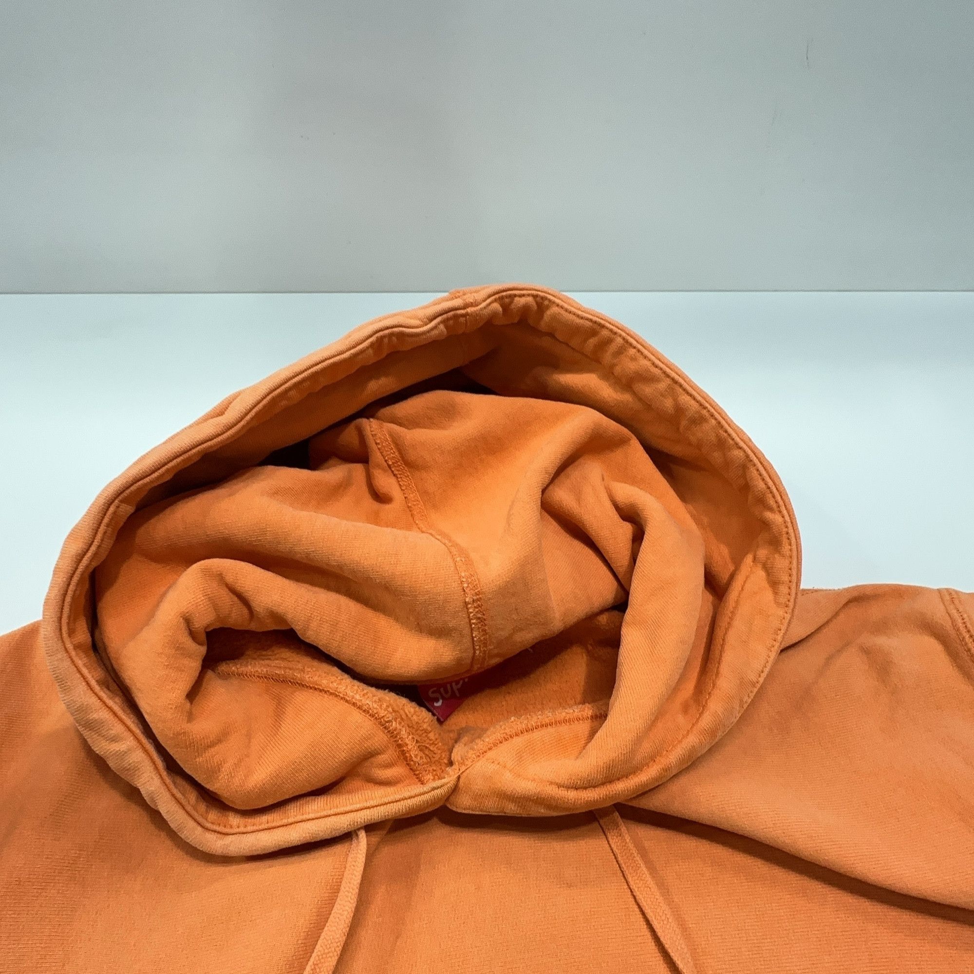 Supreme Supreme Orange Embroidered Logo Hoodie Size XL Size US XL / EU 56 / 4 - 6 Thumbnail