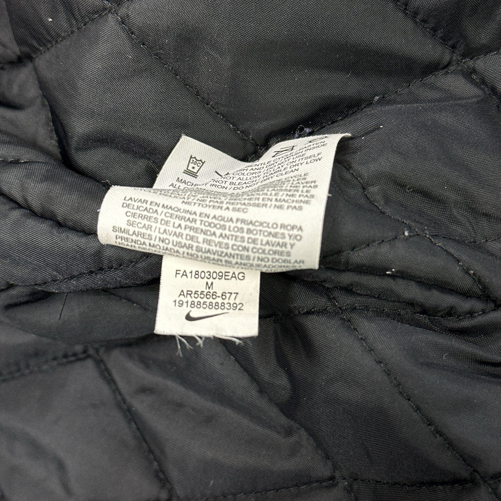 Supreme Supreme x Nike Quilted Work Jacket Burgundy Size M Size US M / EU 48-50 / 2 - 5 Thumbnail