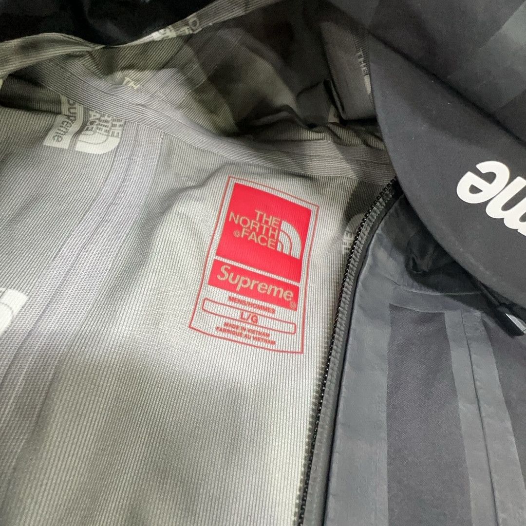 Supreme Supreme x The North Face Outer Tape Seam Jacket L Size US L / EU 52-54 / 3 - 3 Thumbnail