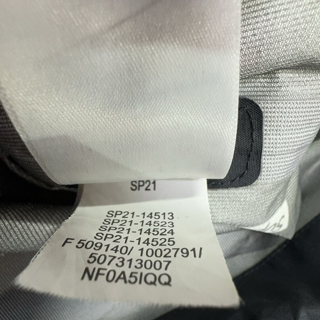 Supreme Supreme x The North Face Outer Tape Seam Jacket L Size US L / EU 52-54 / 3 - 5 Thumbnail