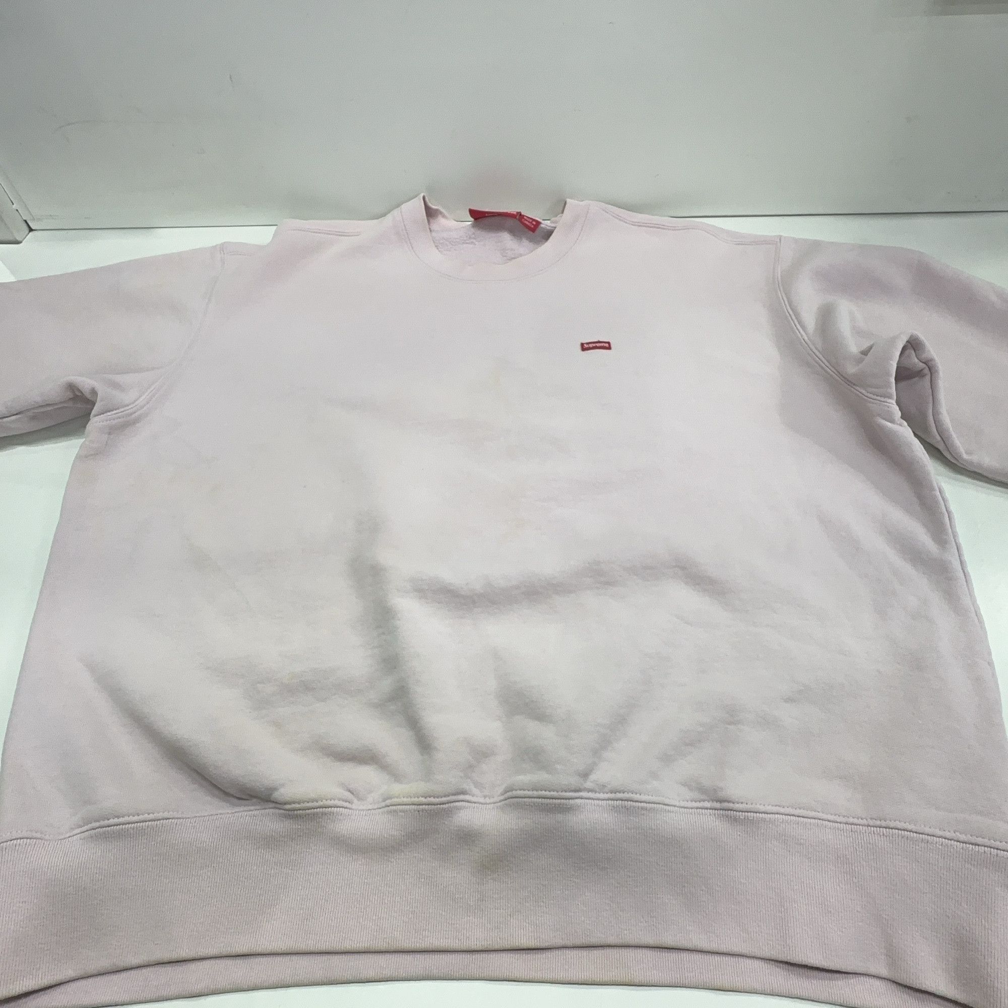 Supreme Supreme Small Box Logo Crewneck Size L Size US L / EU 52-54 / 3 - 9 Thumbnail