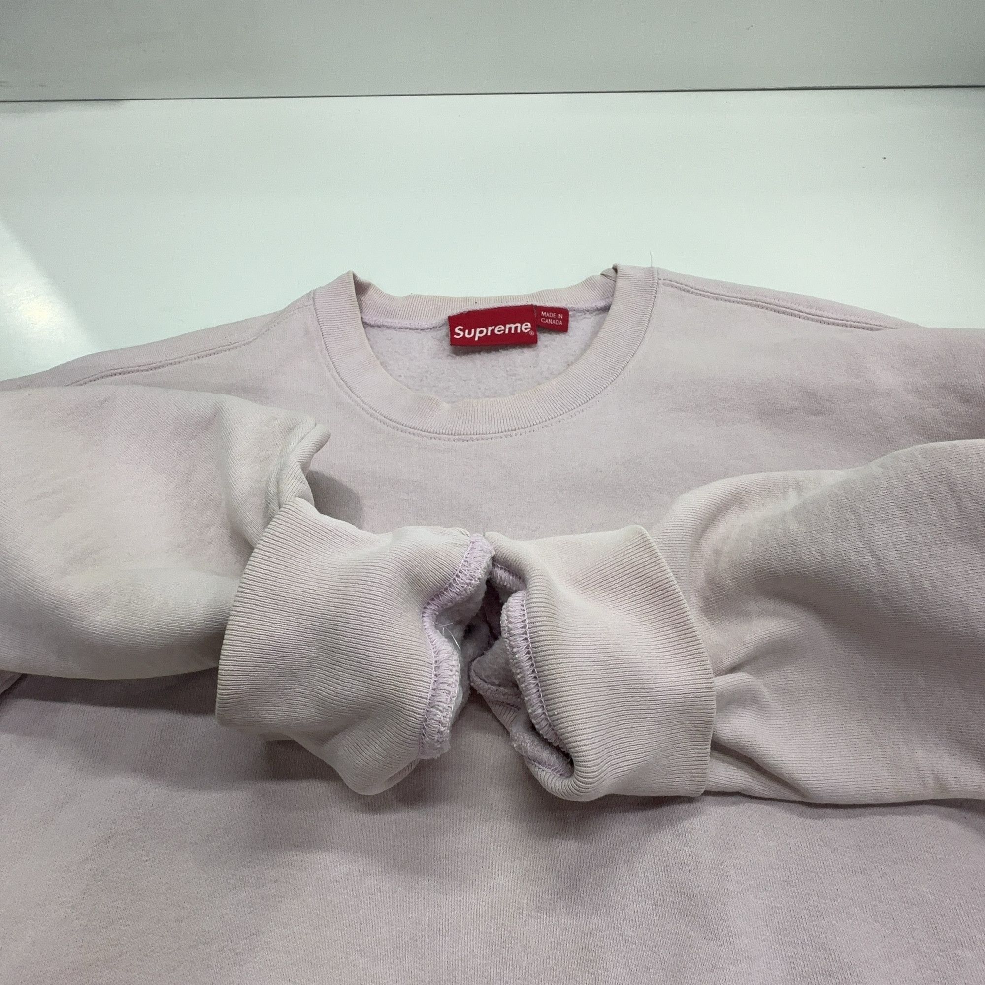 Supreme Supreme Small Box Logo Crewneck Size L Size US L / EU 52-54 / 3 - 13 Thumbnail