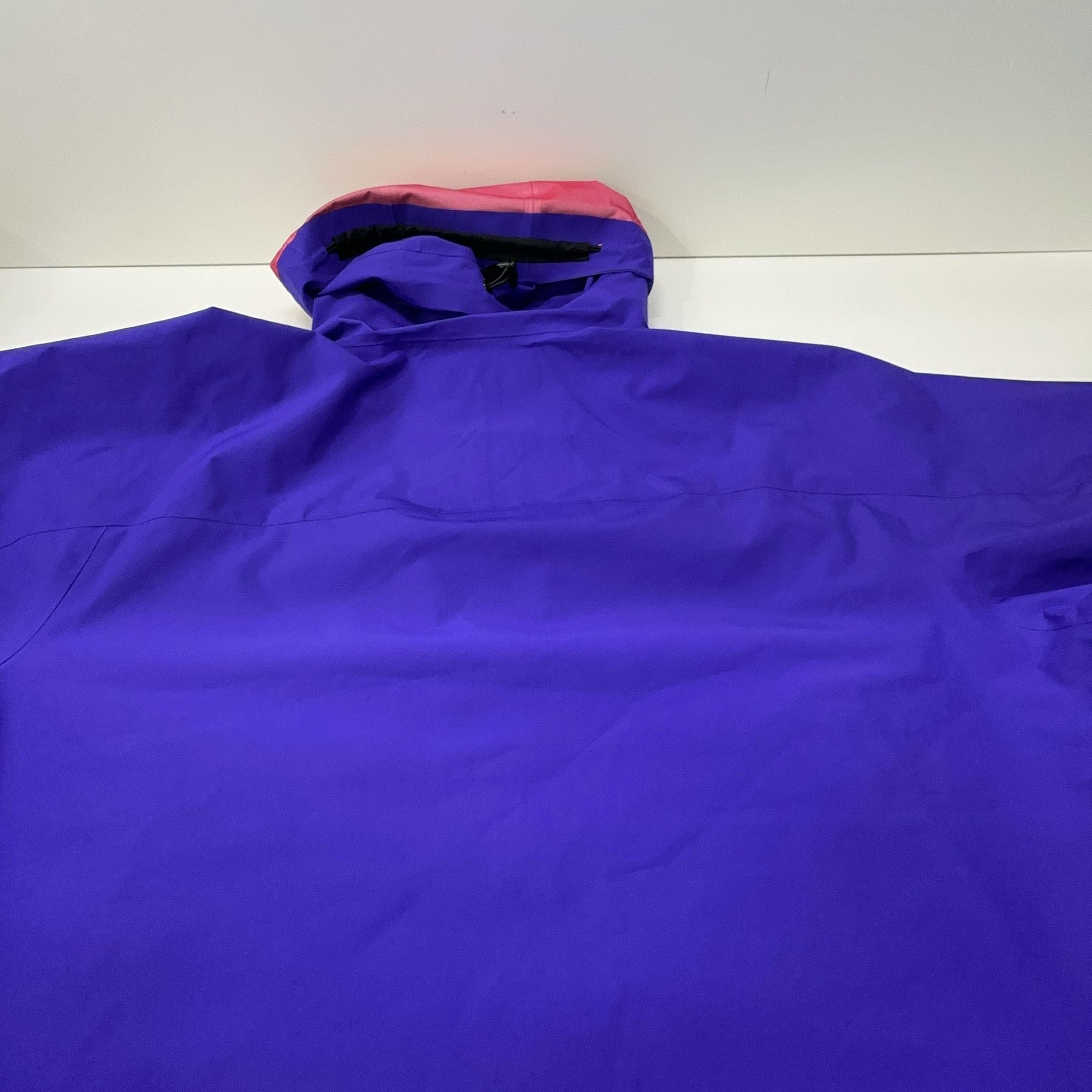Supreme Supreme GORE-TEX Taped Seam Shell Jacket Size L Size US L / EU 52-54 / 3 - 13 Thumbnail