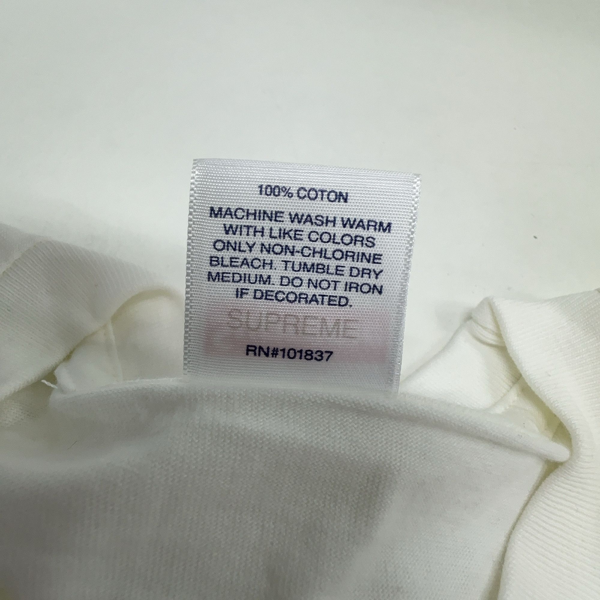 Supreme Supreme Cross Box Logo Tee White Size M Size US M / EU 48-50 / 2 - 4 Thumbnail