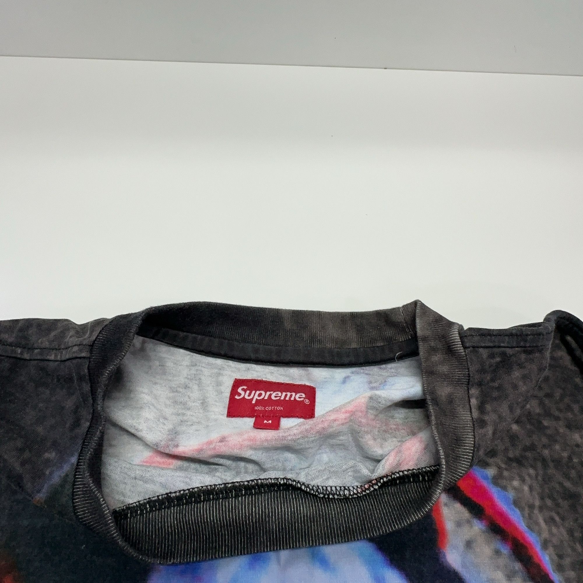 Supreme Supreme Blur Graphic Long Sleeve T-Shirt Size M Size US M / EU 48-50 / 2 - 5 Thumbnail
