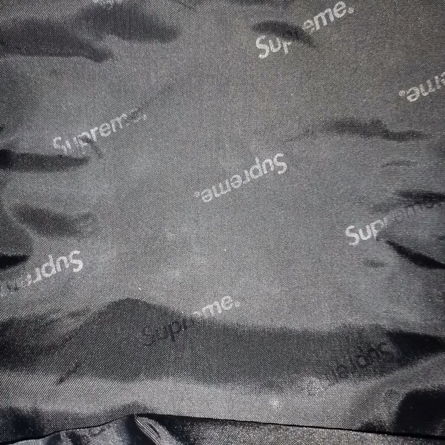 Supreme Supreme SS19 Logo Duffle Bag Black Size ONE SIZE - 8 Thumbnail
