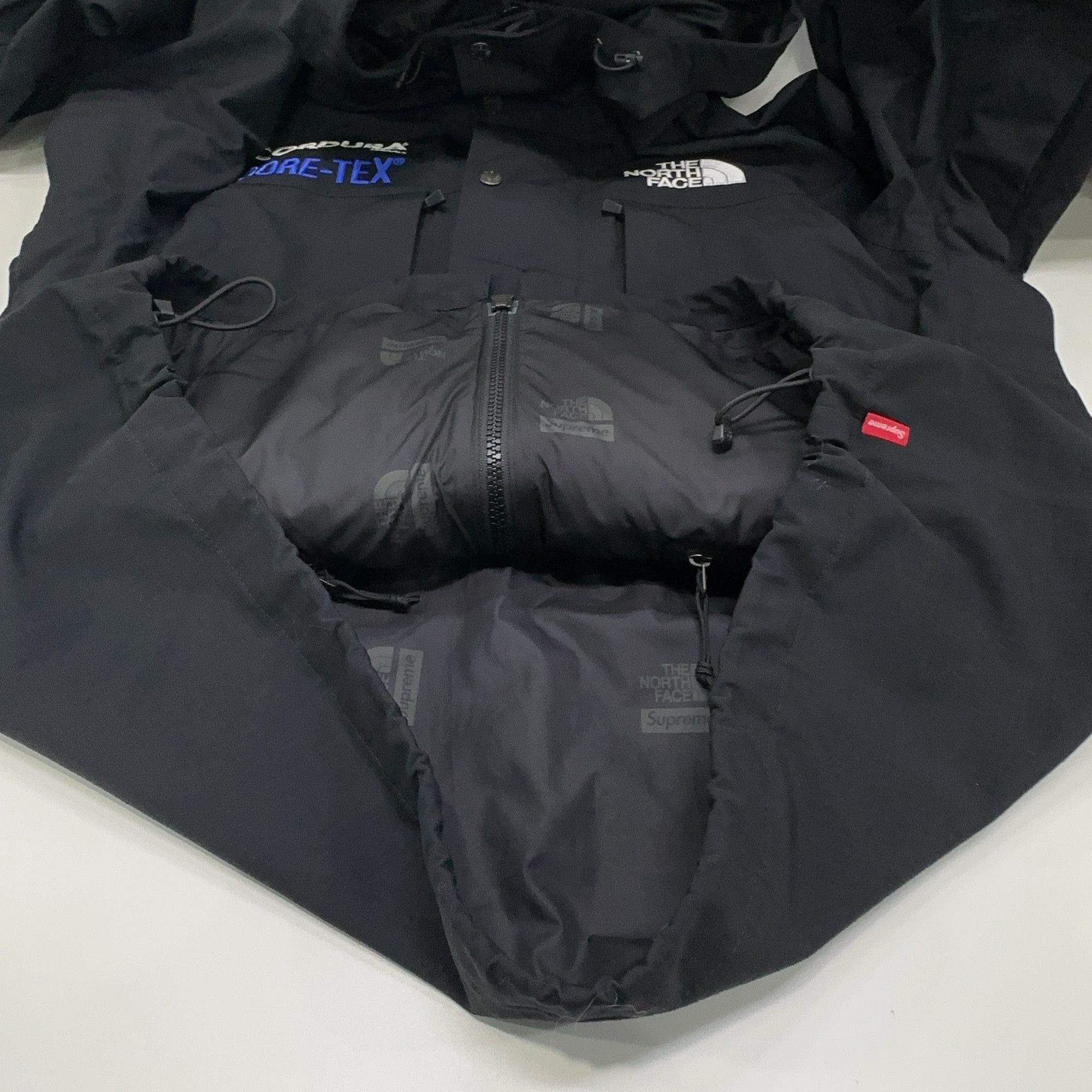 Supreme Supreme x The North Face Gore-Tex Shell Jacket Size M Size US M / EU 48-50 / 2 - 10 Thumbnail