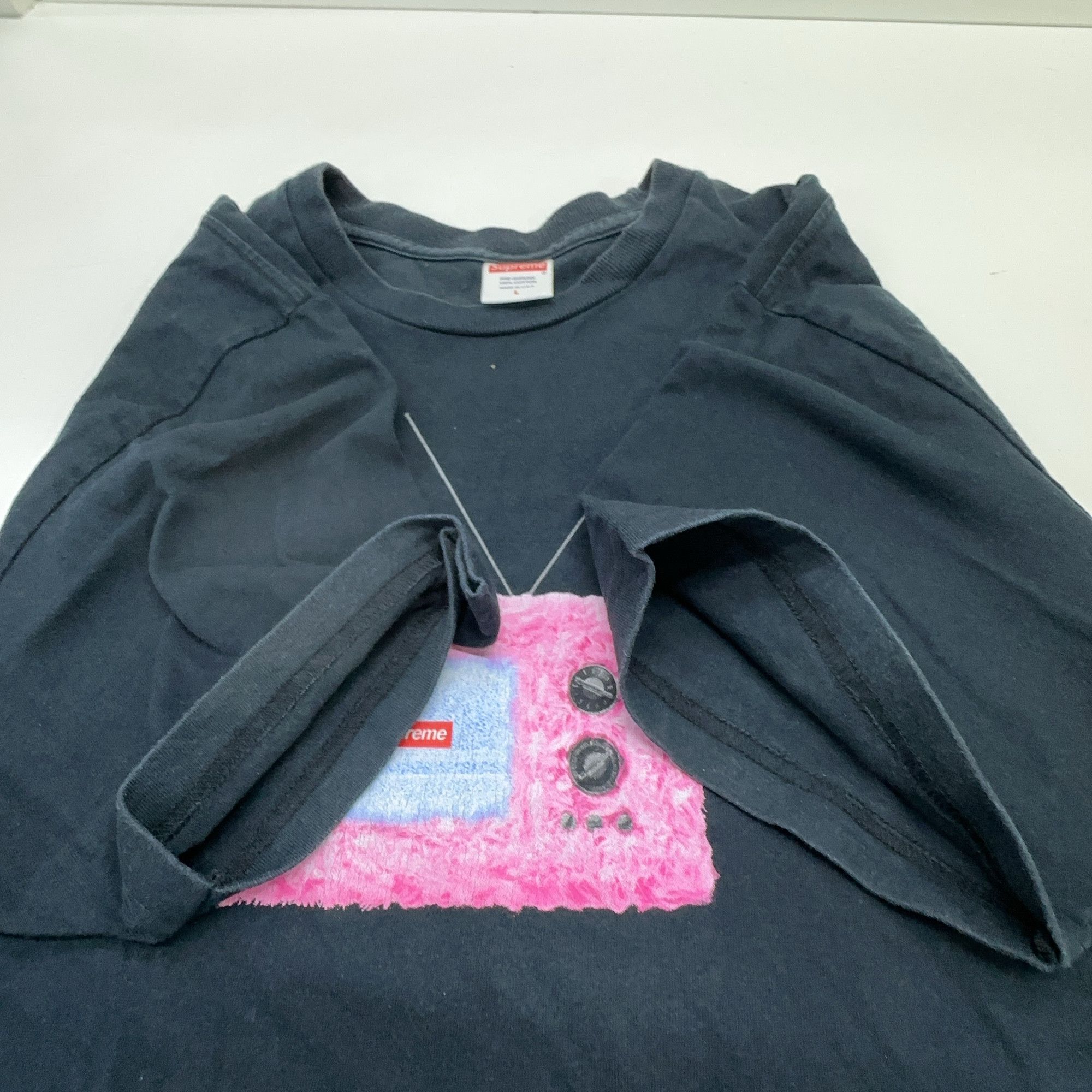 Supreme Supreme TV Graphic T-Shirt Black Size L Size US L / EU 52-54 / 3 - 6 Thumbnail