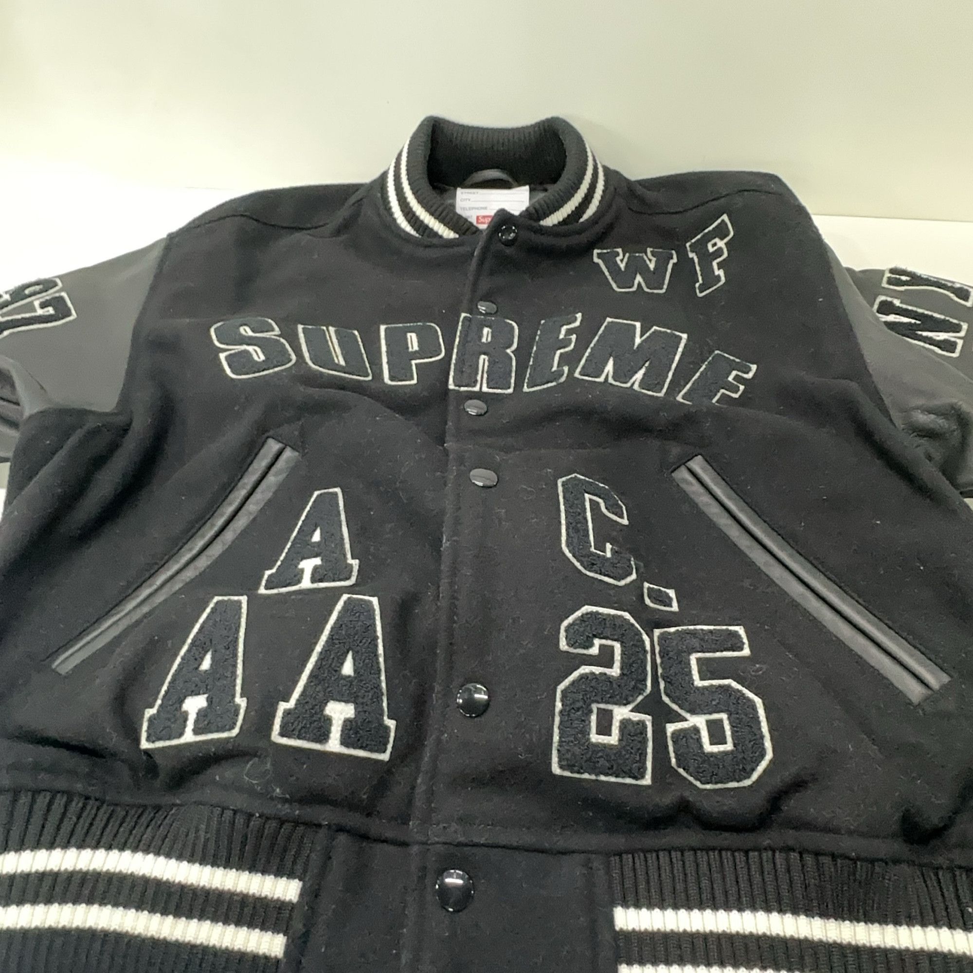 Supreme Supreme Praises Varsity Jacket Size M Size US M / EU 48-50 / 2 - 6 Thumbnail