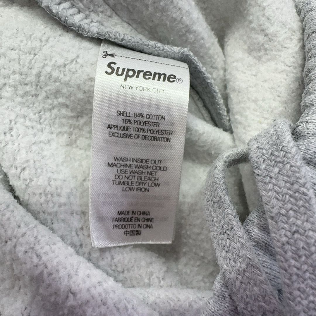 Supreme Supreme Satin Appliqué Sweatpants Size S Size US 30 / EU 46 - 4 Thumbnail