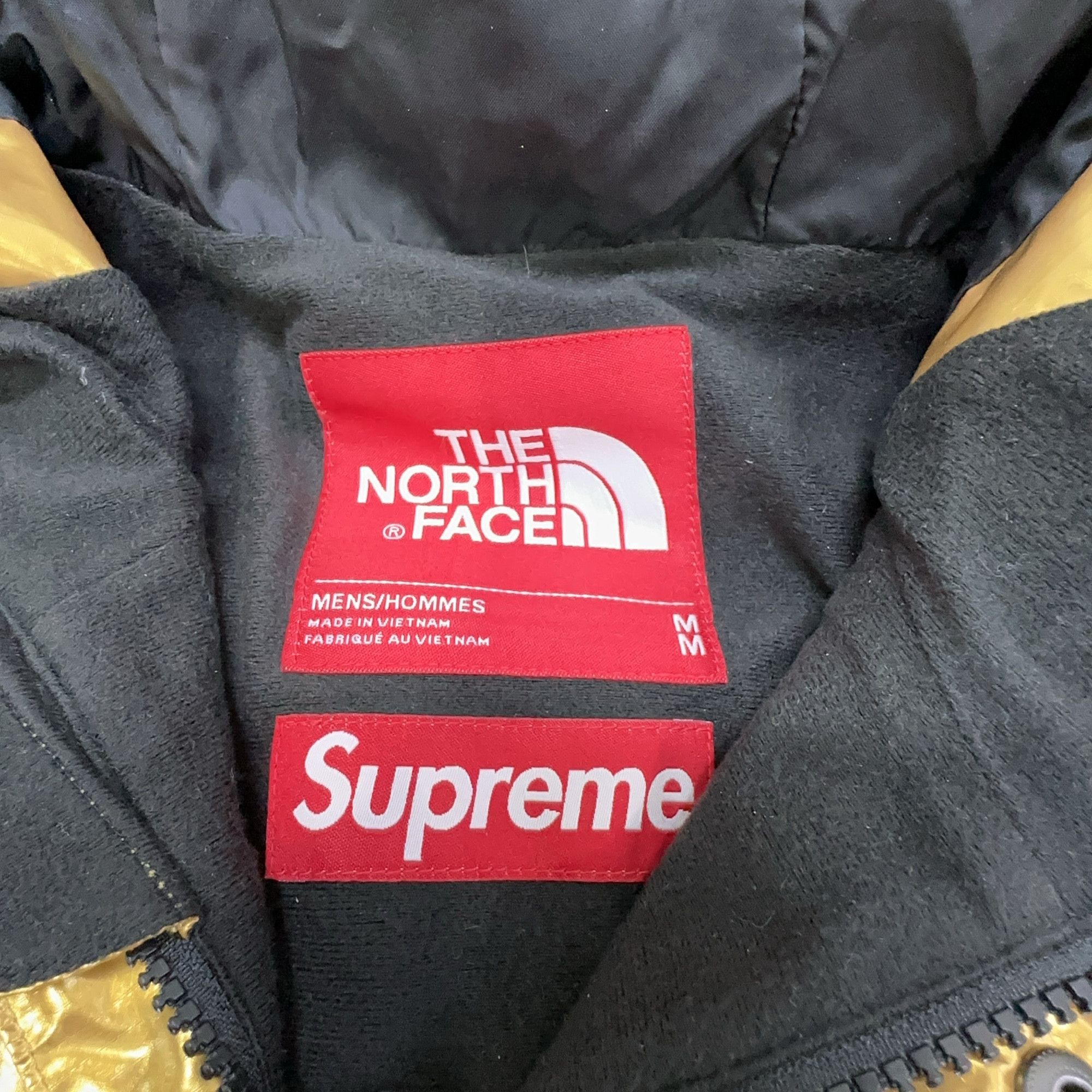 Supreme Supreme x The North Face Metallic Parka Gold Size M Size US M / EU 48-50 / 2 - 3 Thumbnail