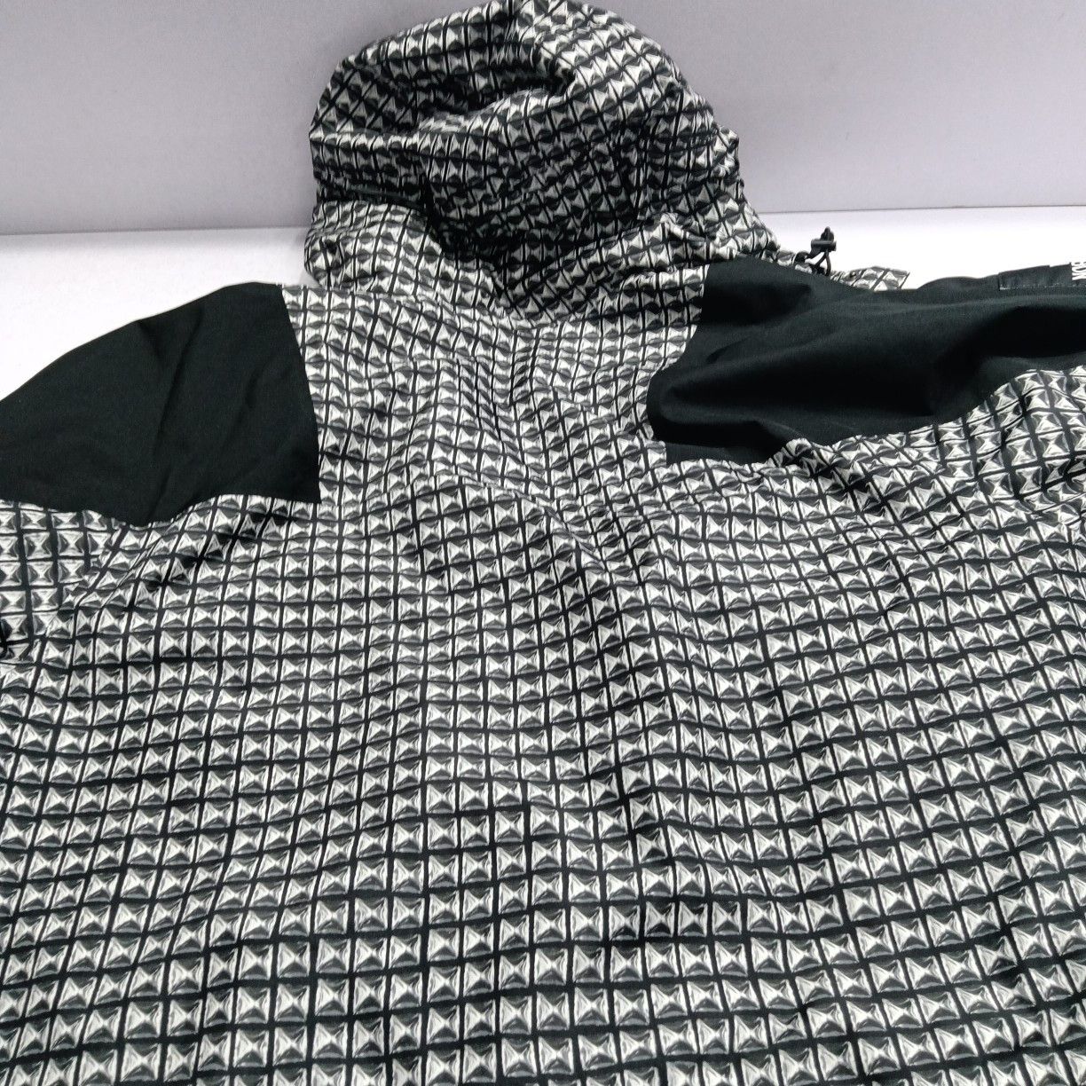 Supreme Supreme x The North Face Studded Mountain Light Jacket M Size US M / EU 48-50 / 2 - 6 Thumbnail