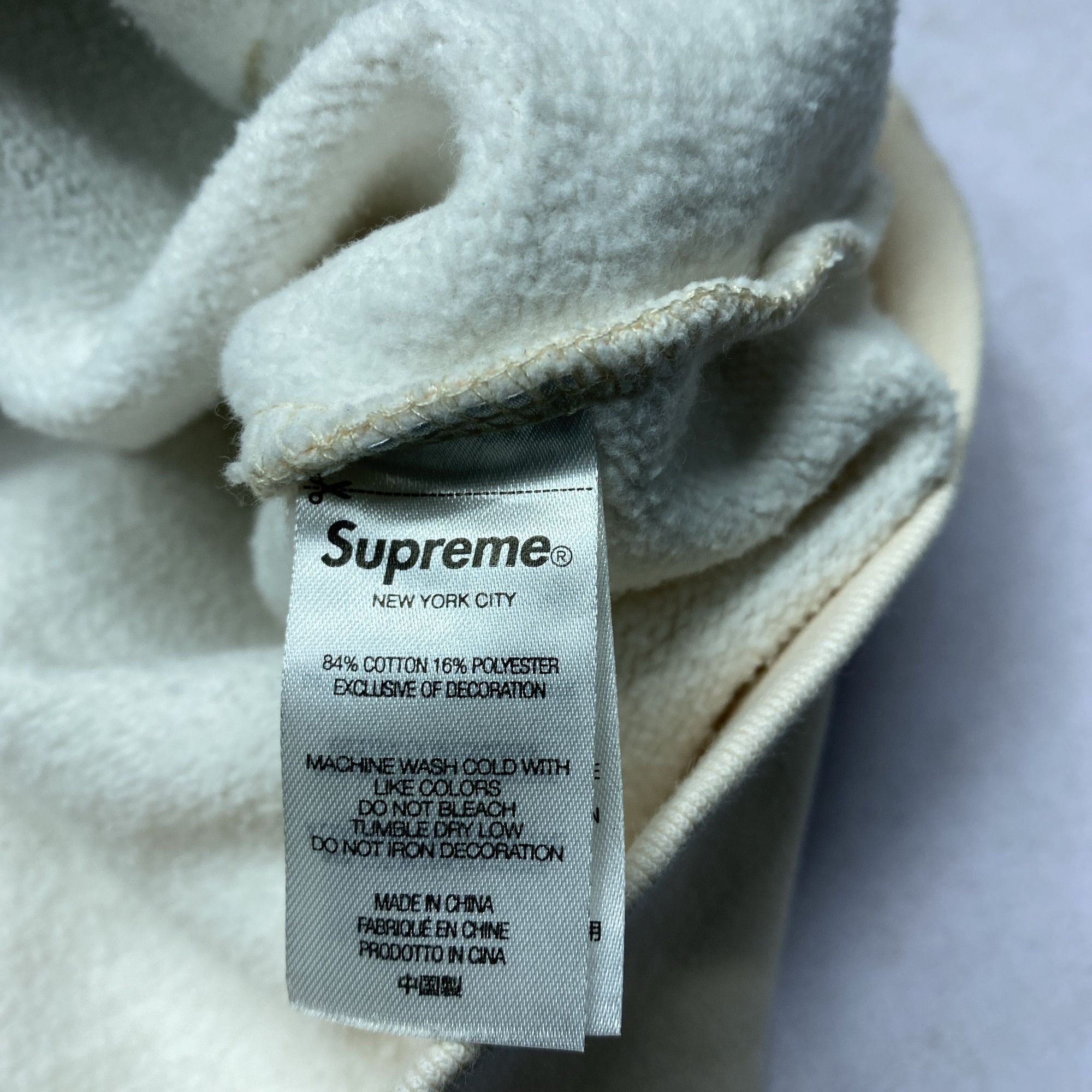 Supreme Supreme Nate Lowman Bullet Hole Hoodie Size S Size US S / EU 44-46 / 1 - 4 Thumbnail