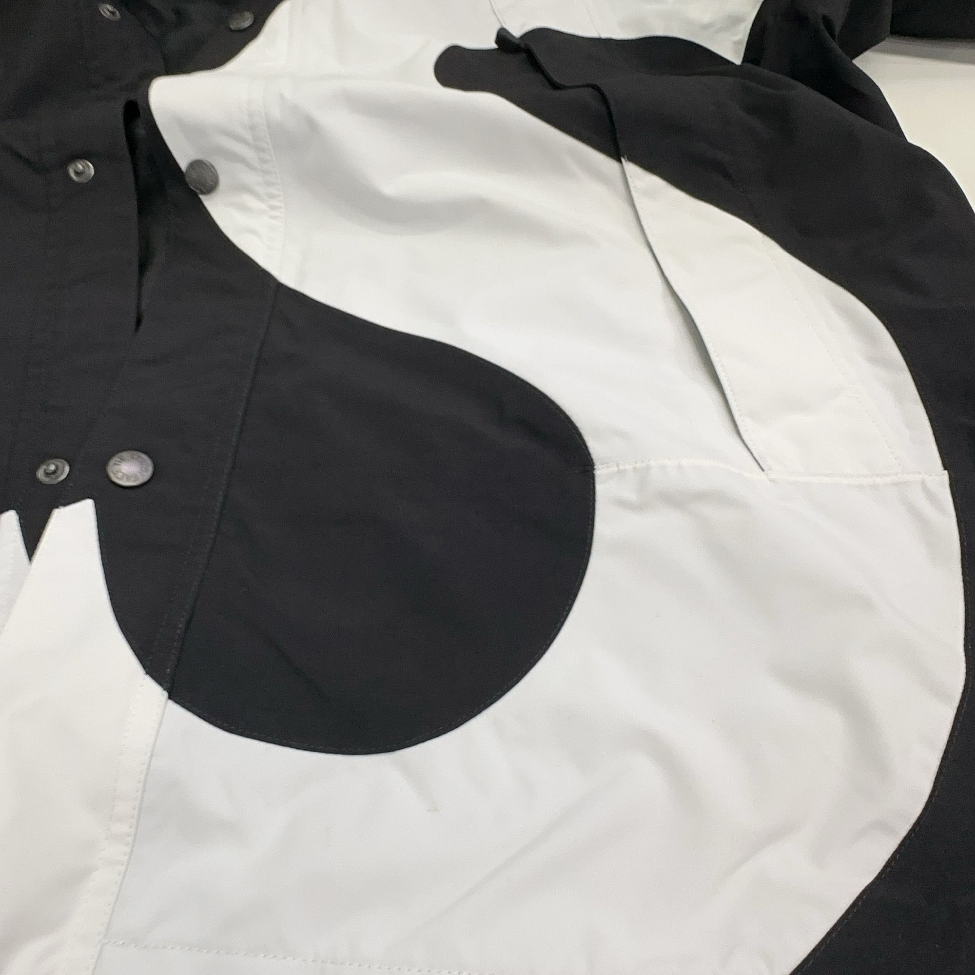 Supreme Supreme x The North Face S Logo Mountain Jacket Size L Size US L / EU 52-54 / 3 - 9 Thumbnail