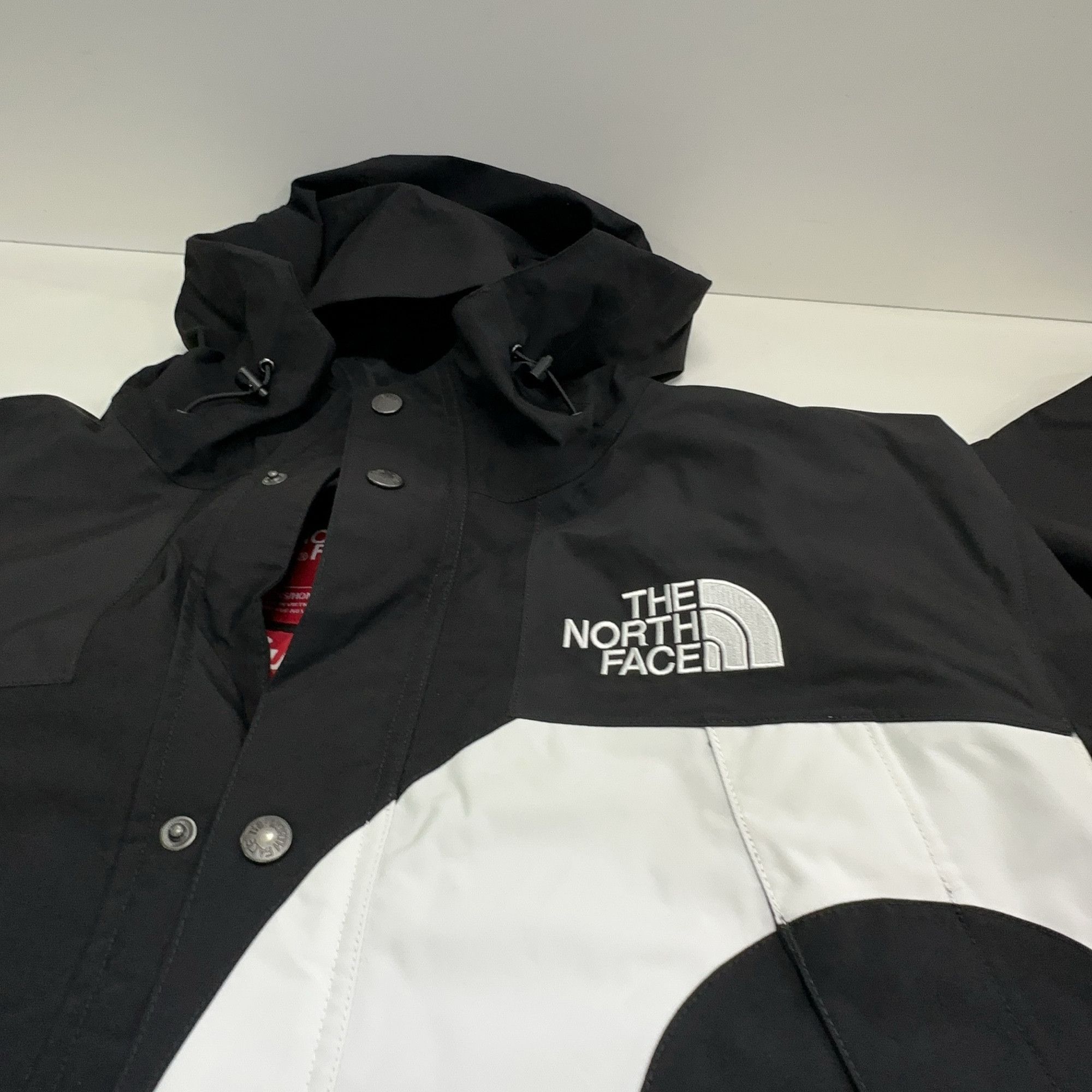 Supreme Supreme x The North Face S Logo Mountain Jacket Size L Size US L / EU 52-54 / 3 - 8 Thumbnail