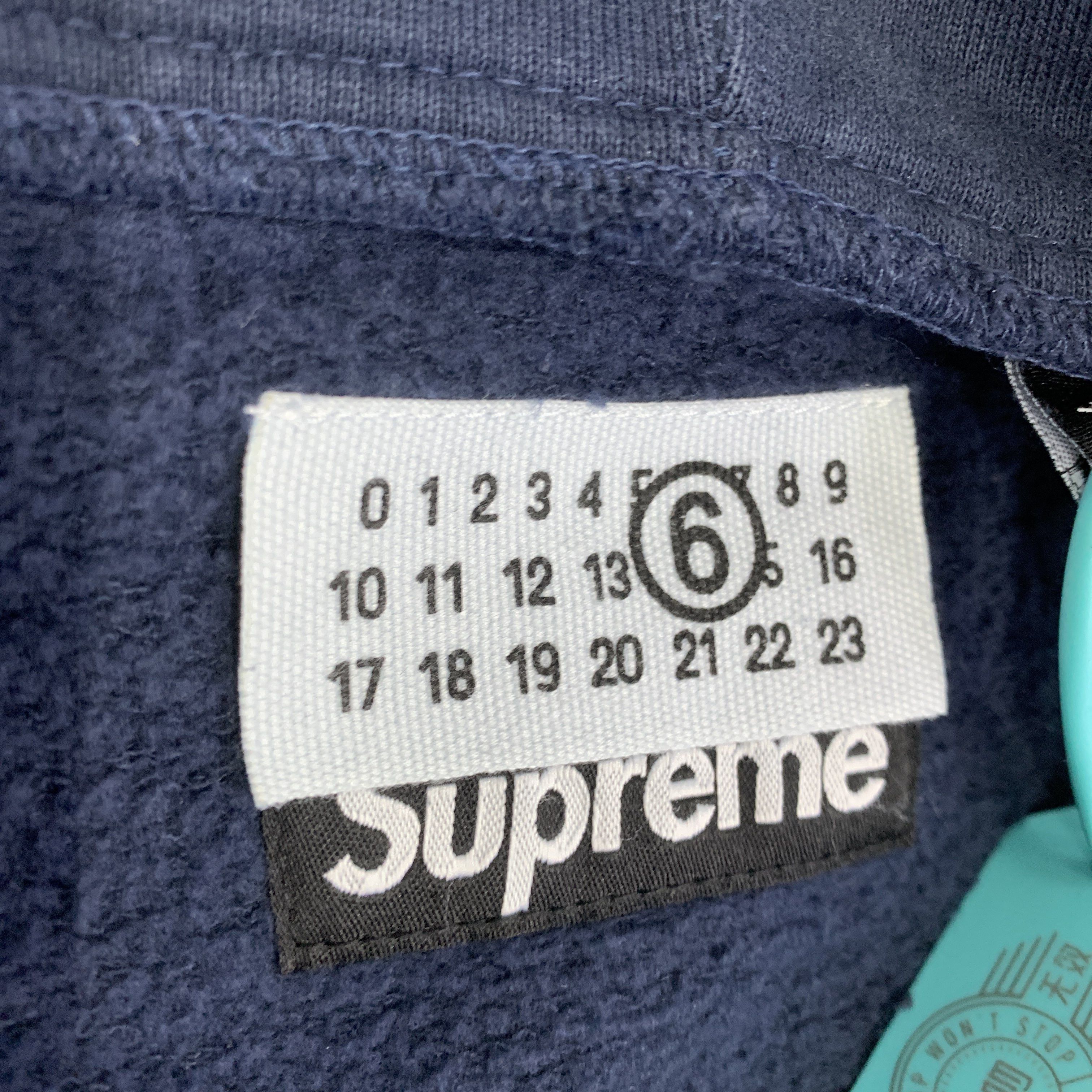 Supreme Supreme x MM6 Margiela Box Logo Hoodie Size XXL Size US XXL / EU 58 / 5 - 2 Thumbnail